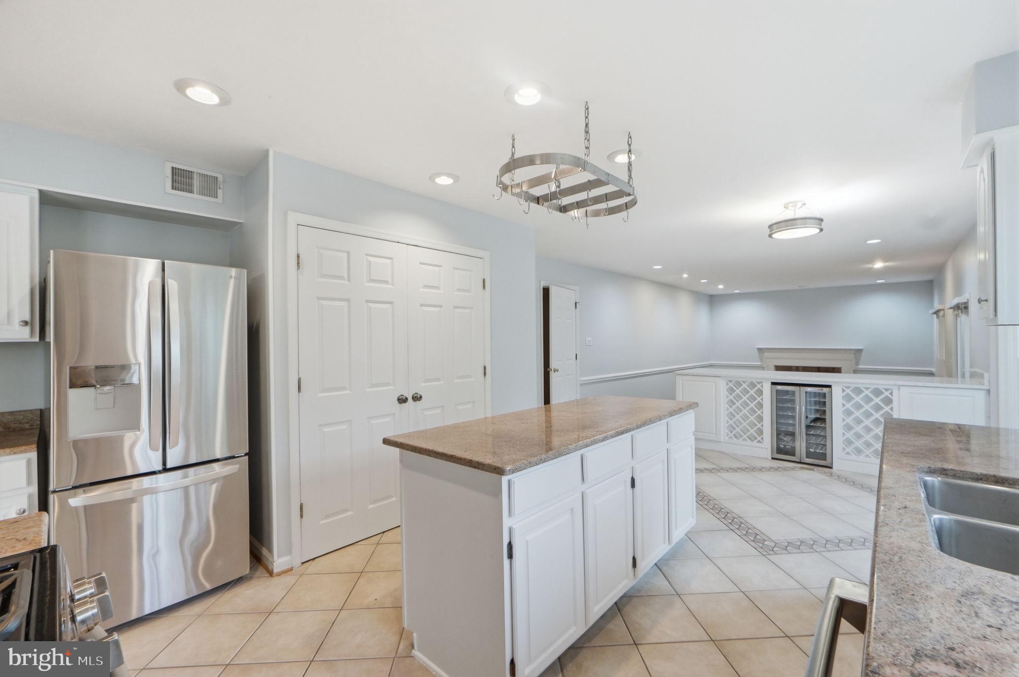 DONEGAL OAKS - Residential