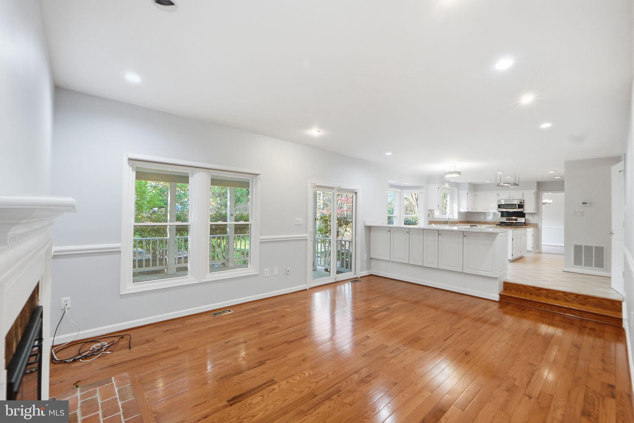 DONEGAL OAKS - Residential