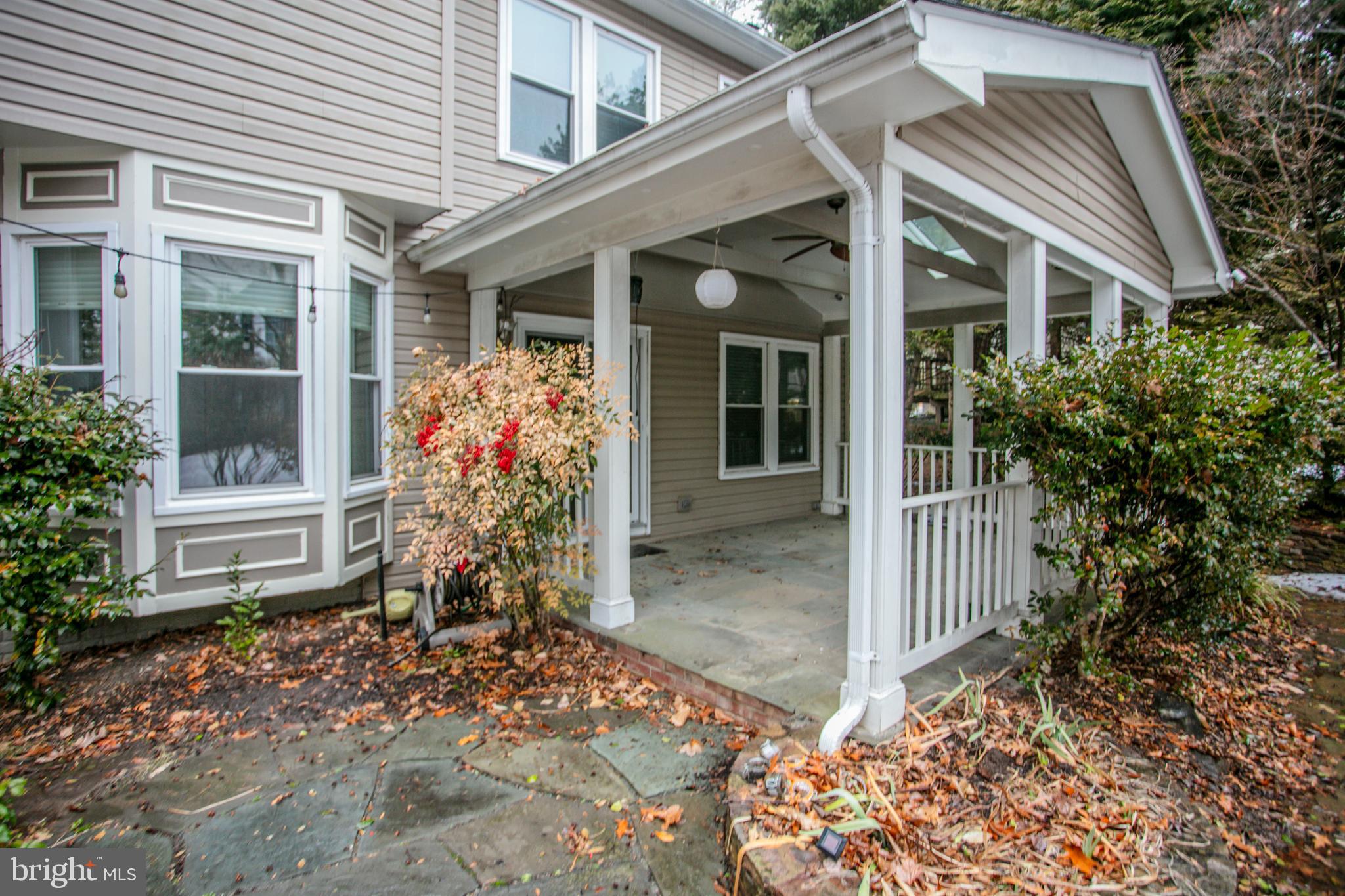 DONEGAL OAKS - Residential