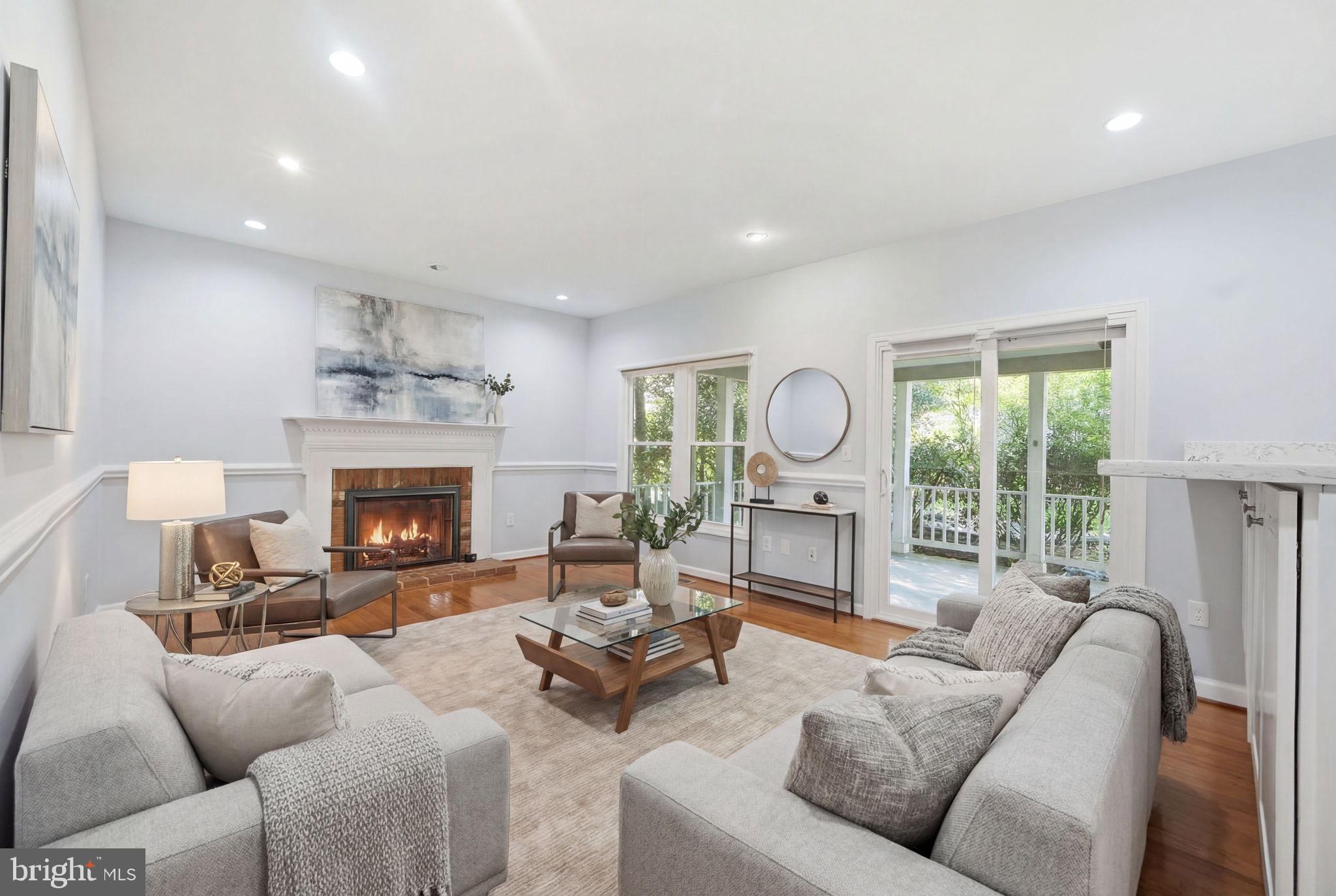 DONEGAL OAKS - Residential