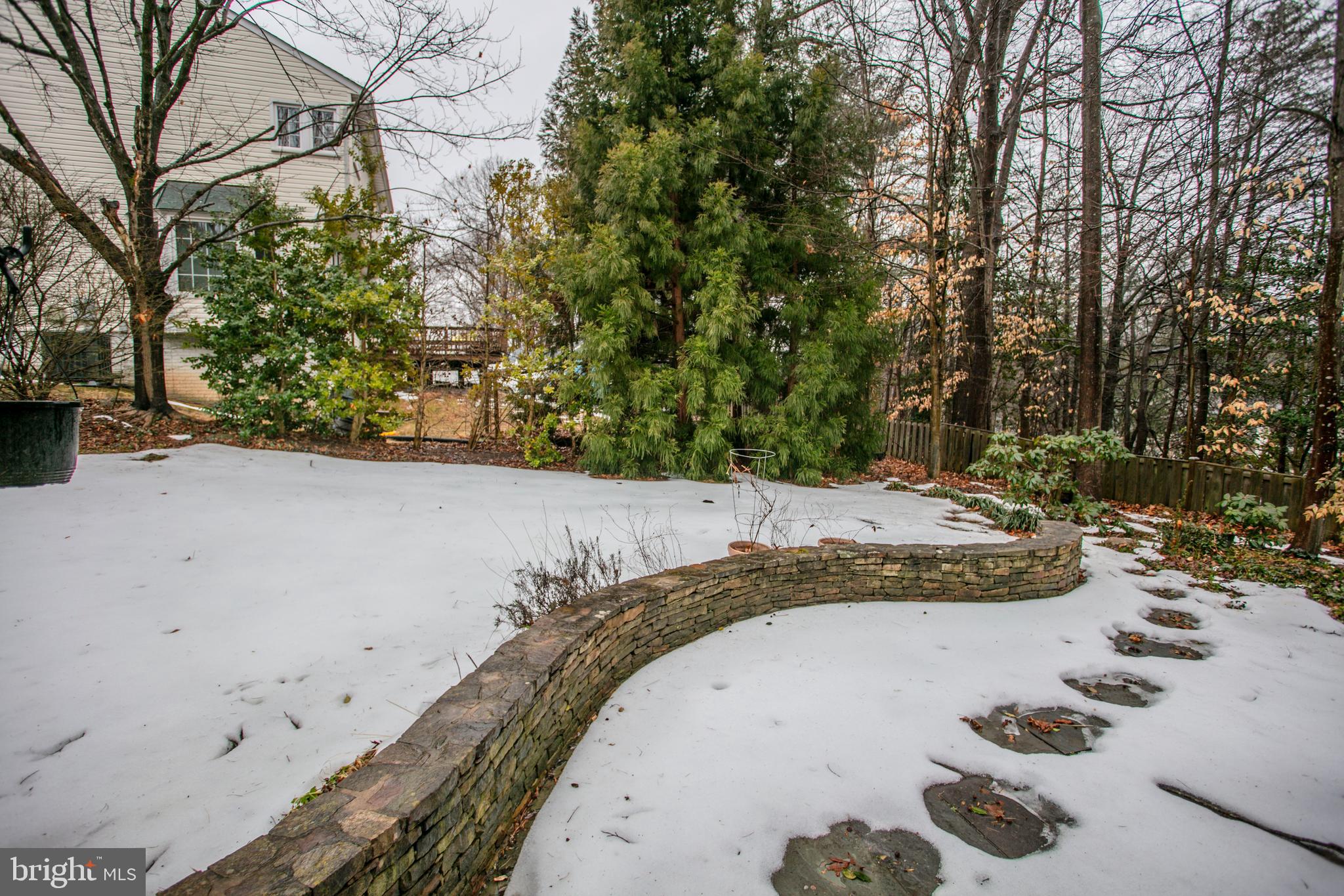 DONEGAL OAKS - Residential