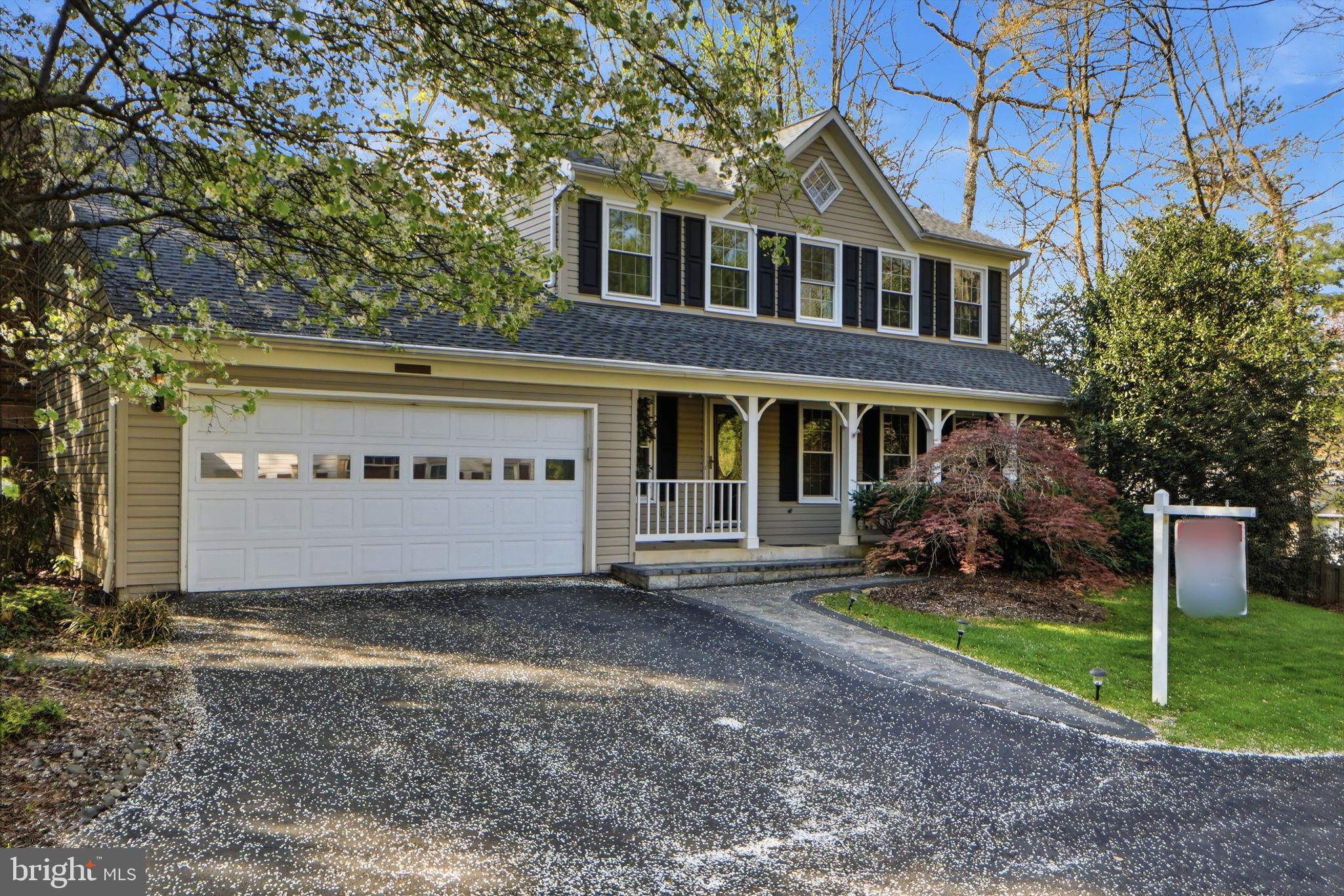 DONEGAL OAKS - Residential