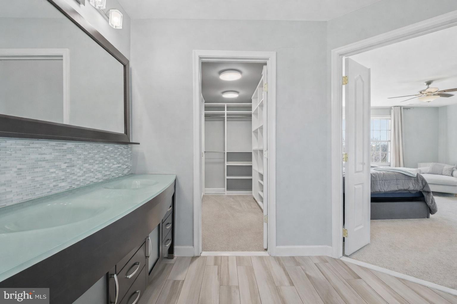 CATTAIL WOODS - Residential