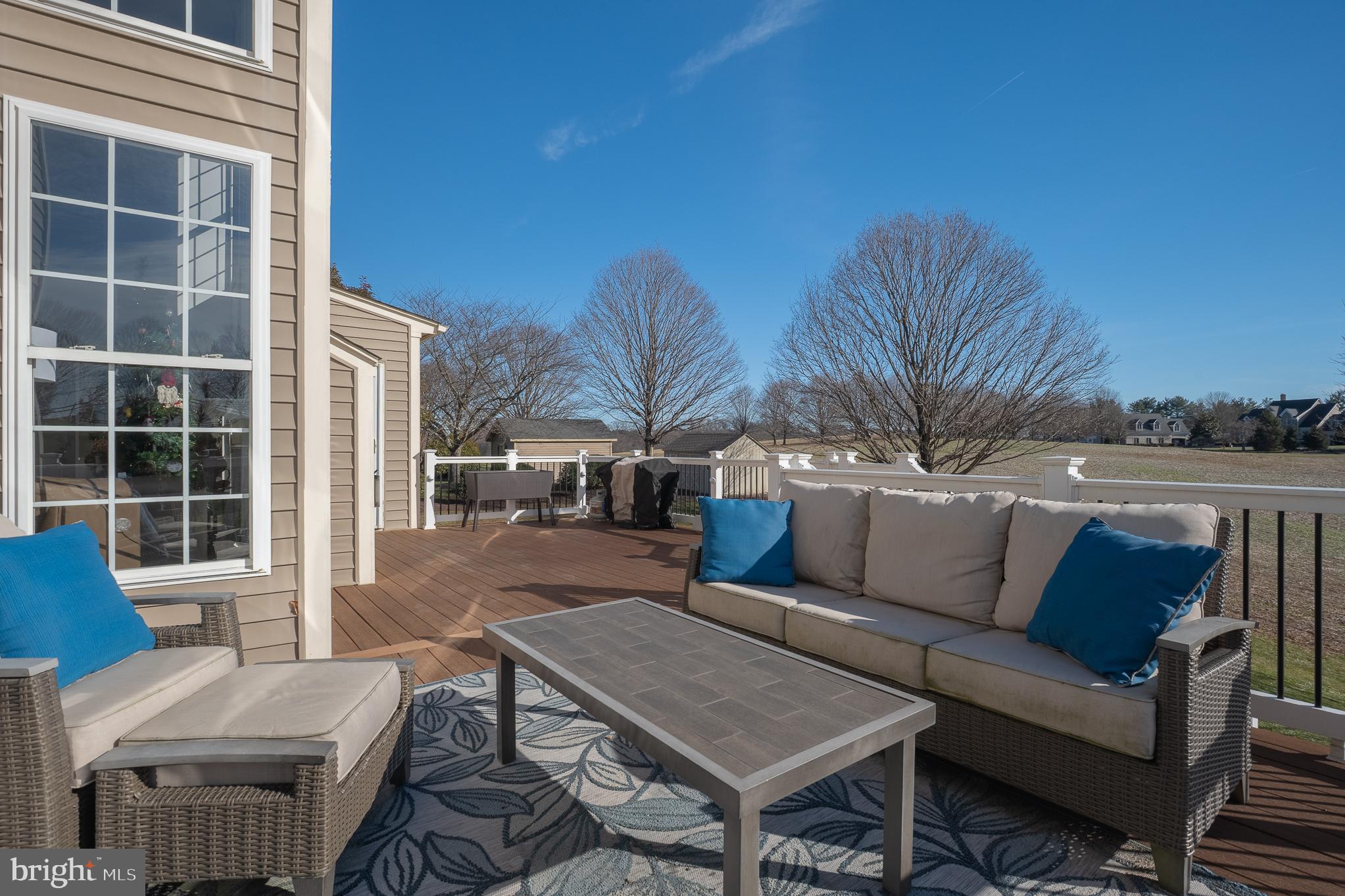 CATTAIL WOODS - Residential