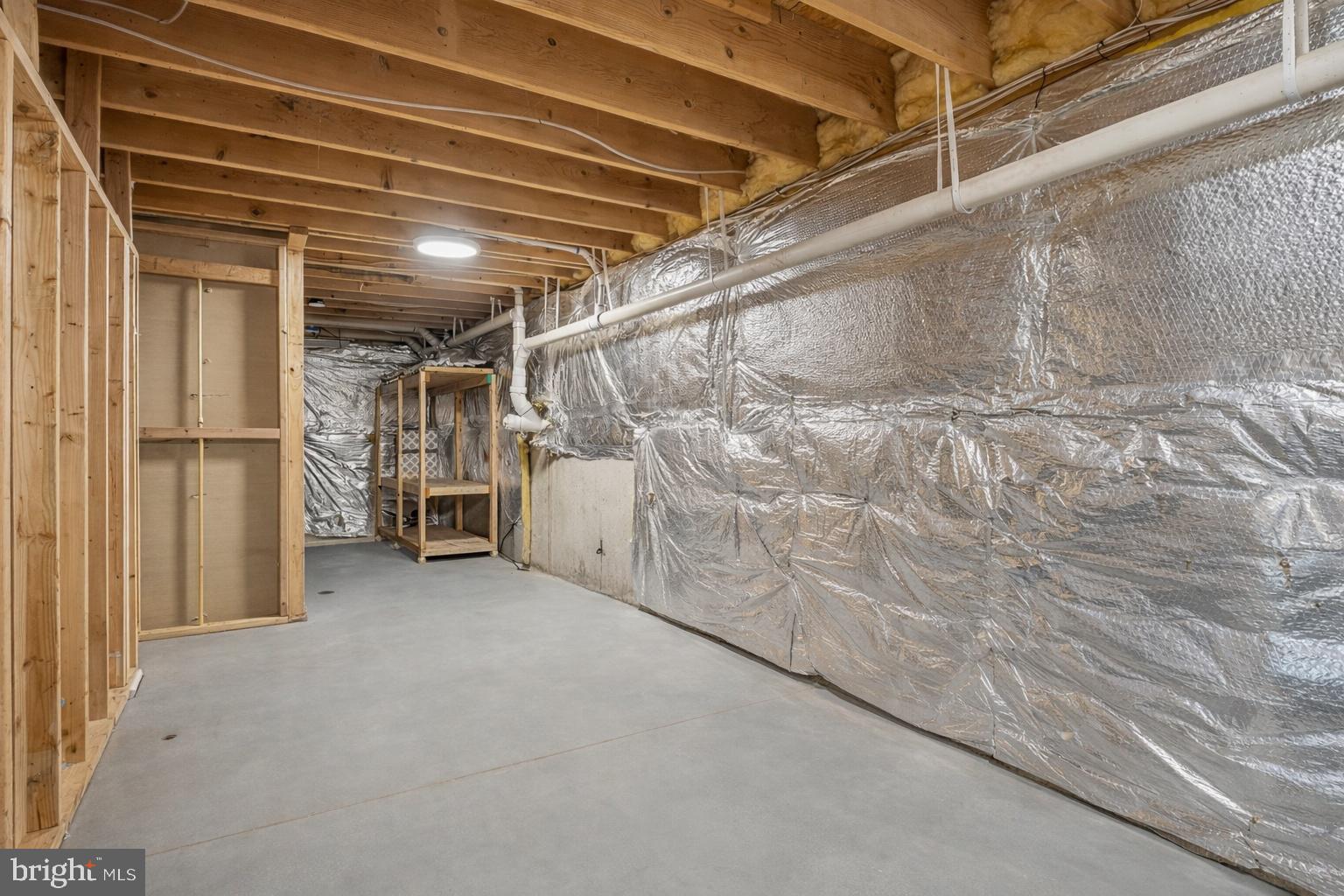 CATTAIL WOODS - Residential