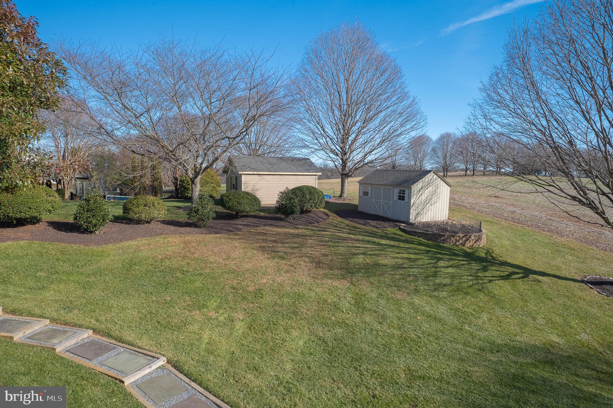 CATTAIL WOODS - Residential