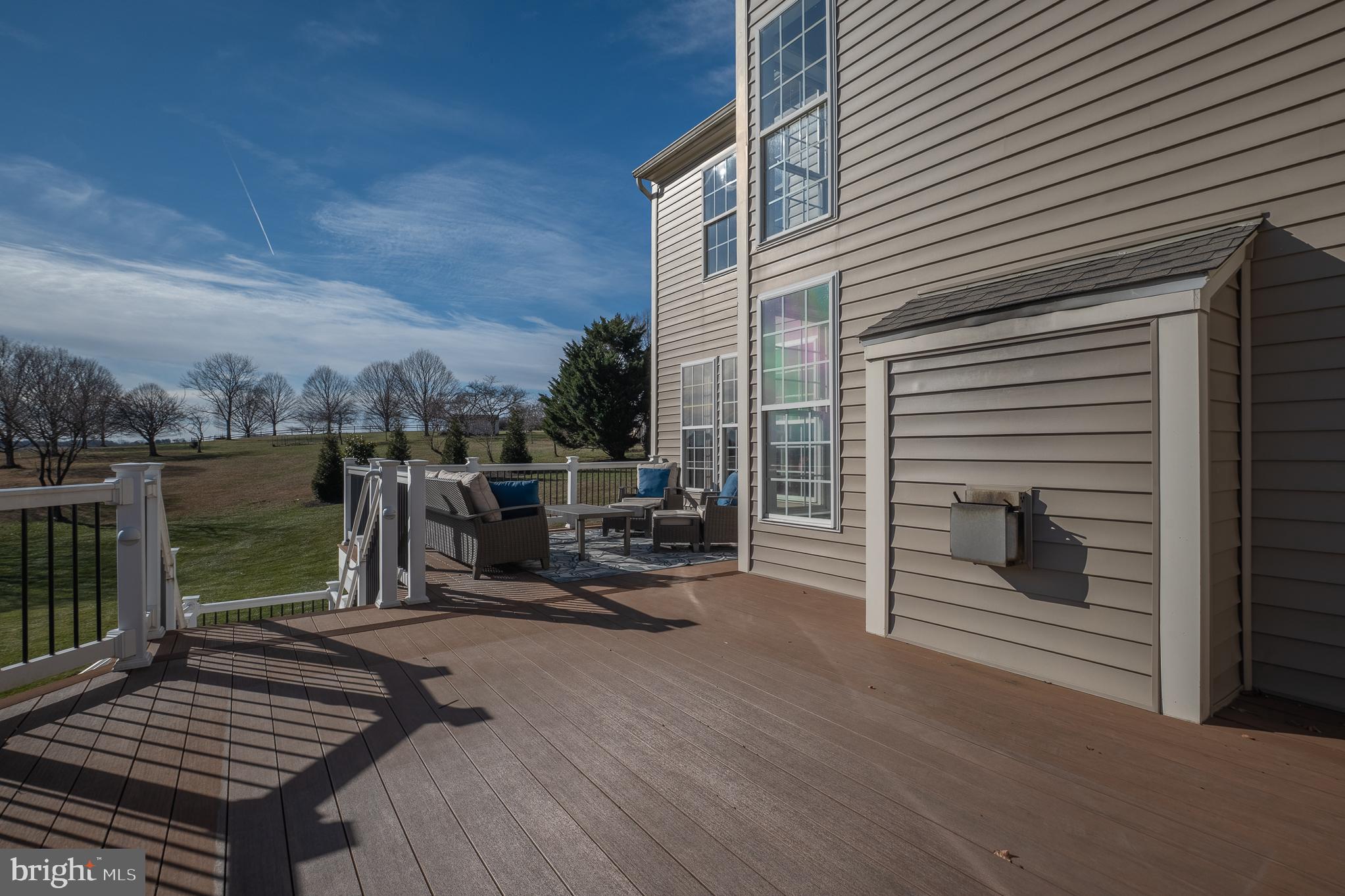 CATTAIL WOODS - Residential