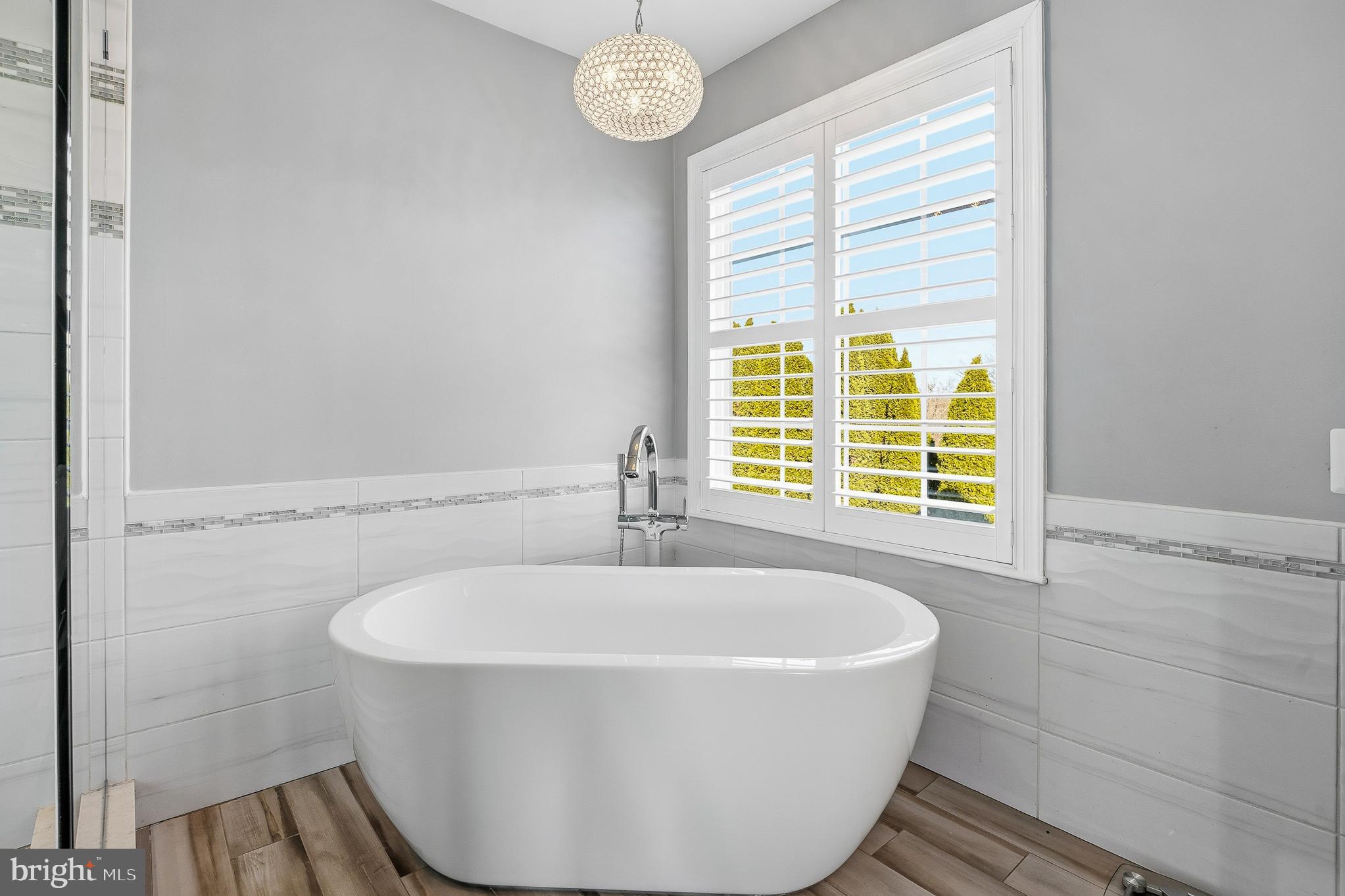 CATTAIL WOODS - Residential