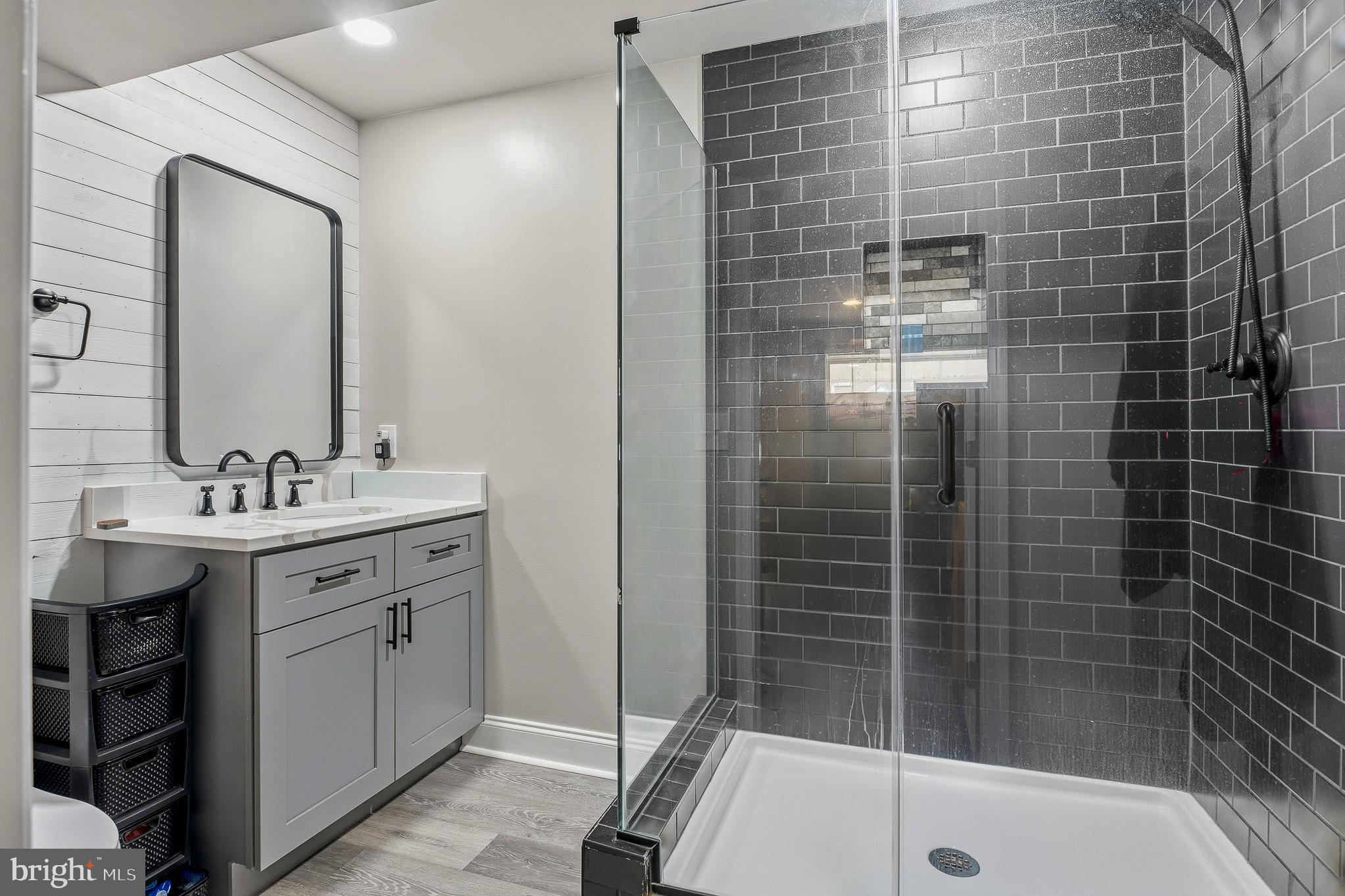 CATTAIL WOODS - Residential