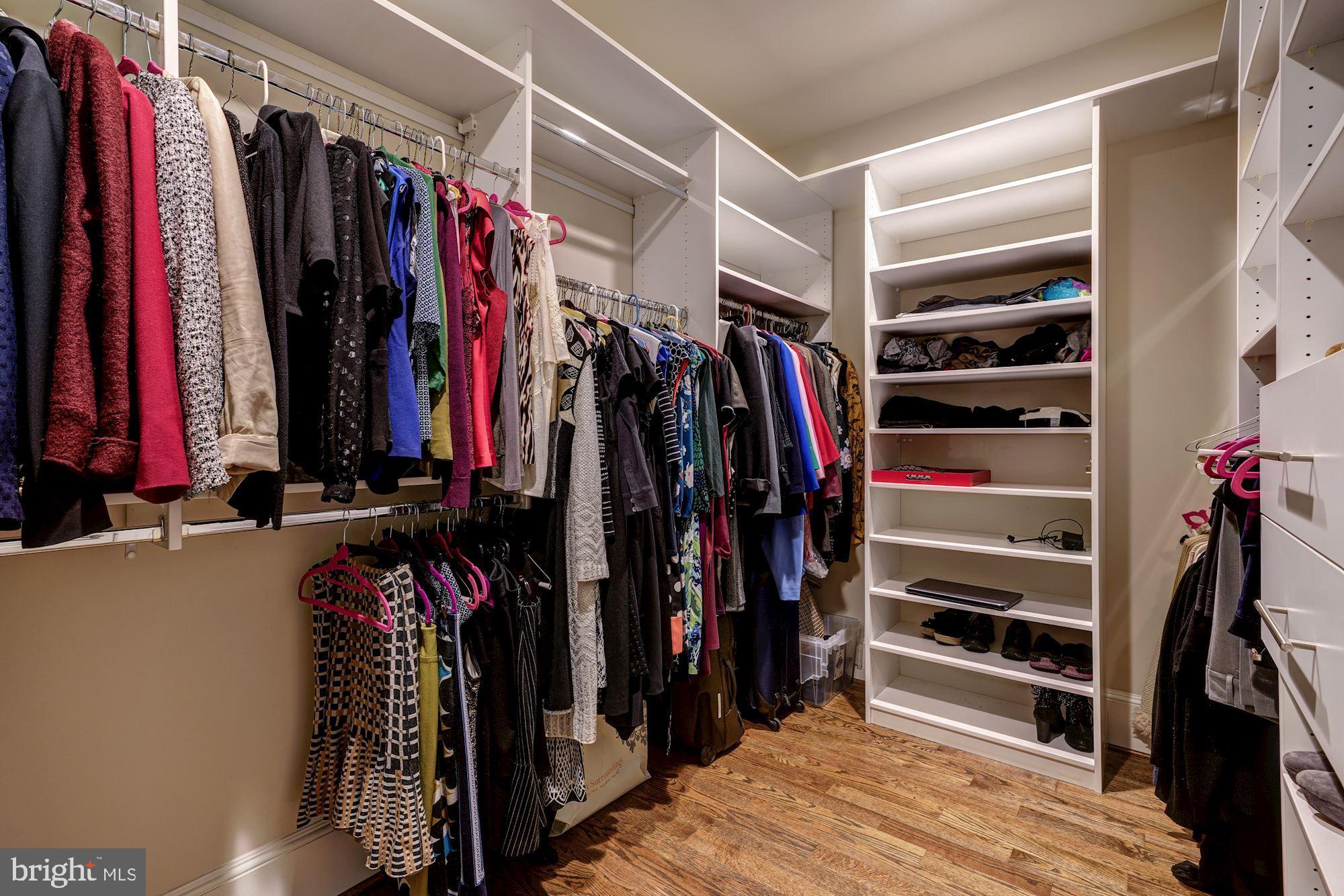 ALTA VISTA TERRACE - Residential