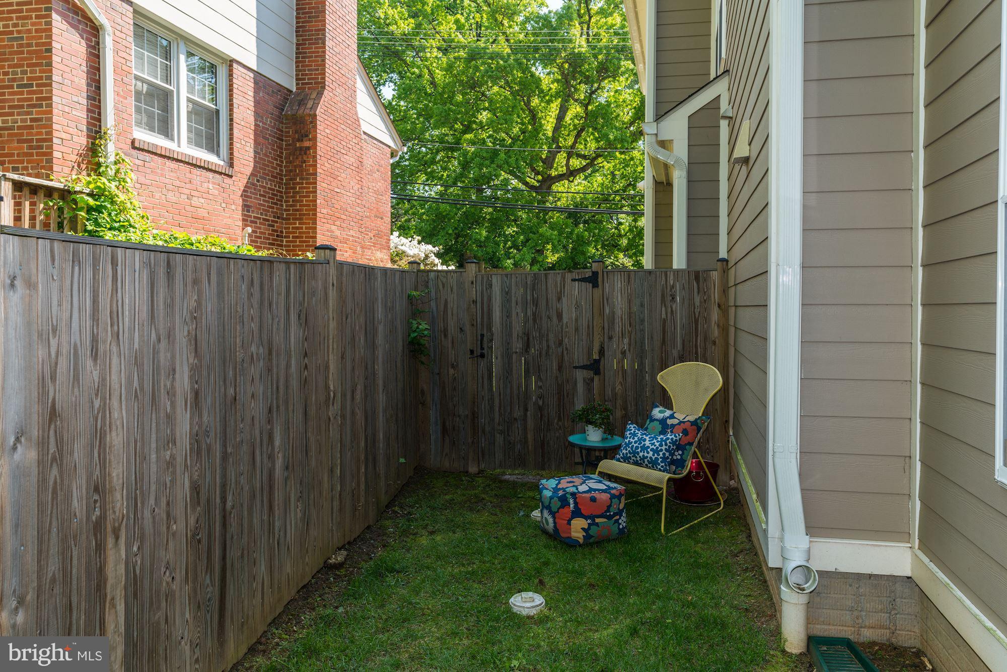 ALTA VISTA TERRACE - Residential