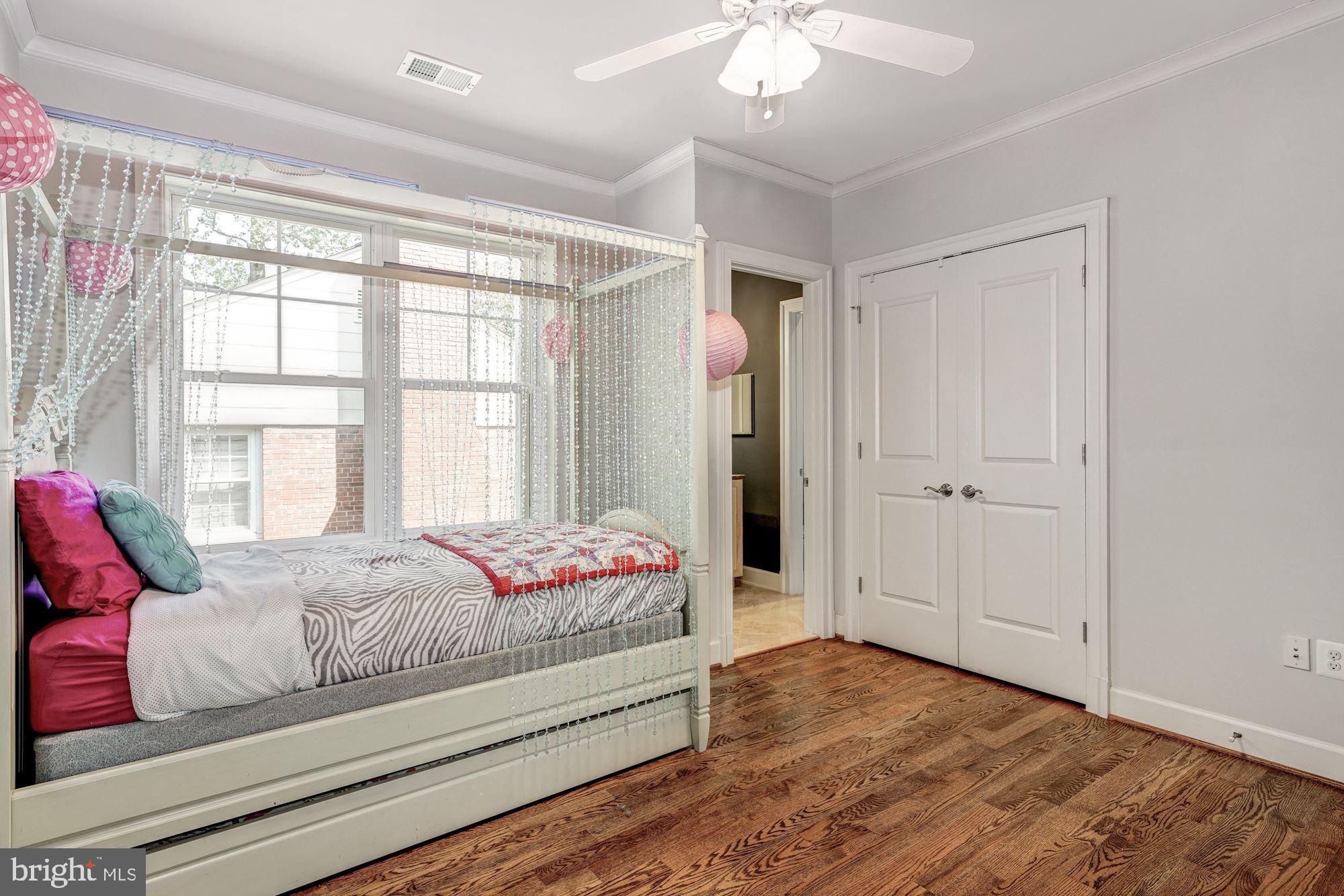 ALTA VISTA TERRACE - Residential