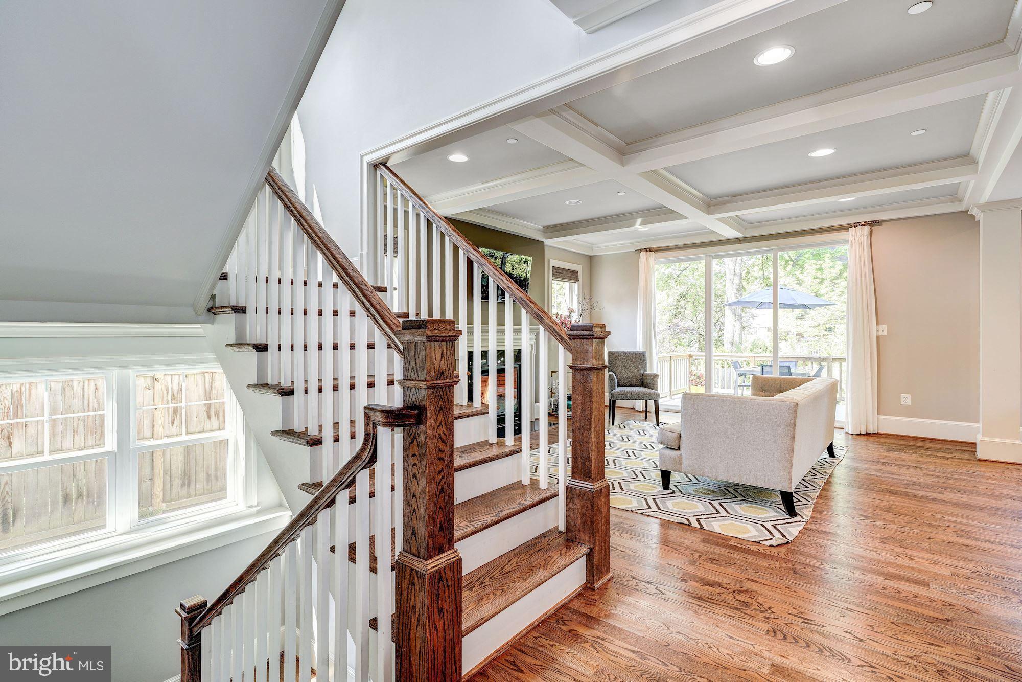 ALTA VISTA TERRACE - Residential