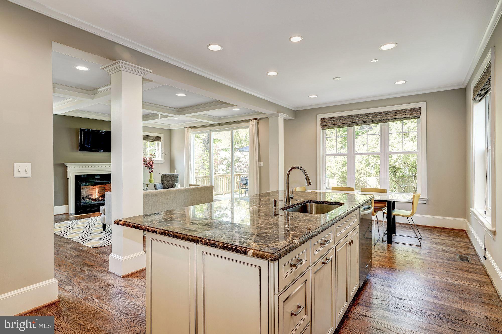 ALTA VISTA TERRACE - Residential