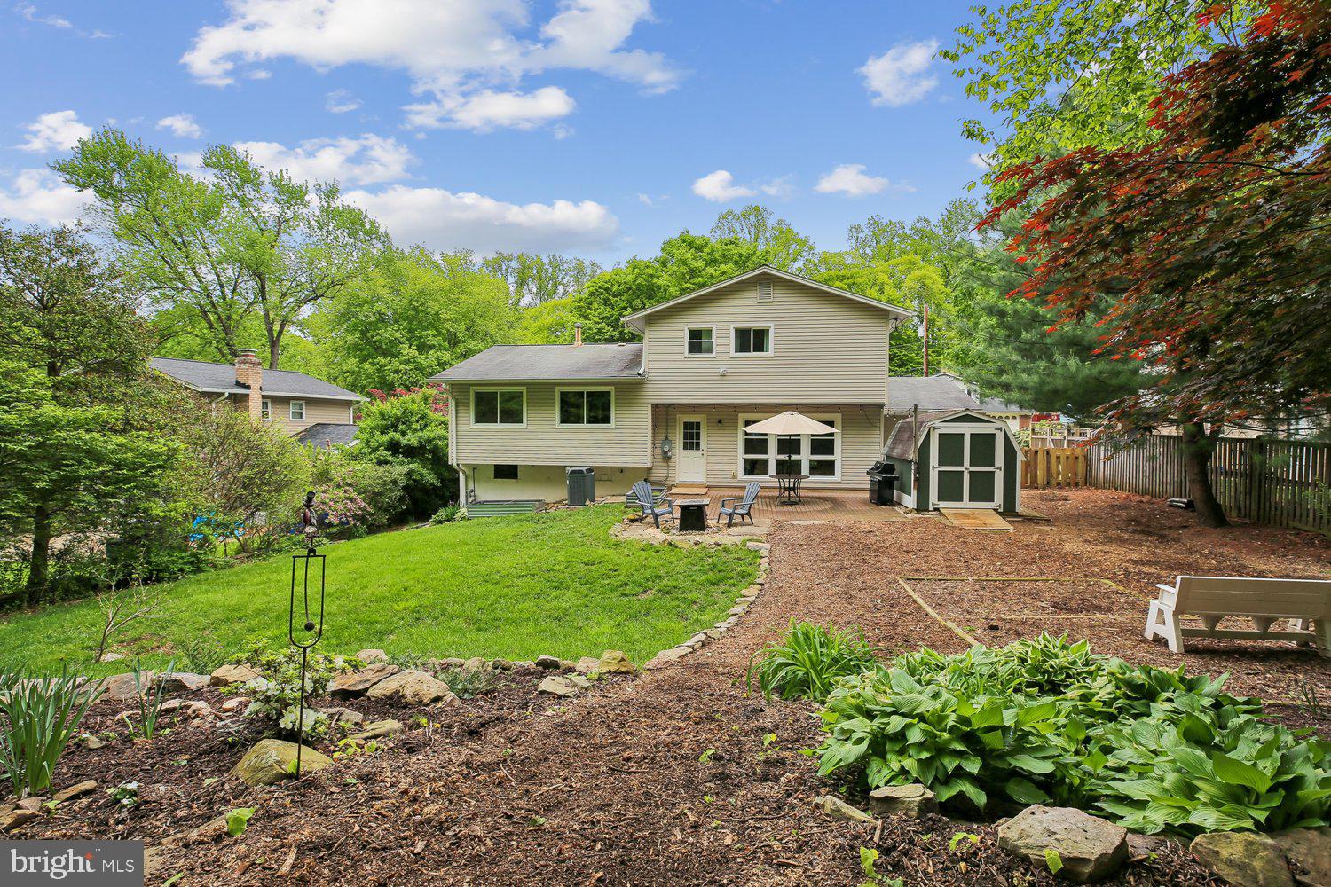 ROCK CREEK MANOR - Residential