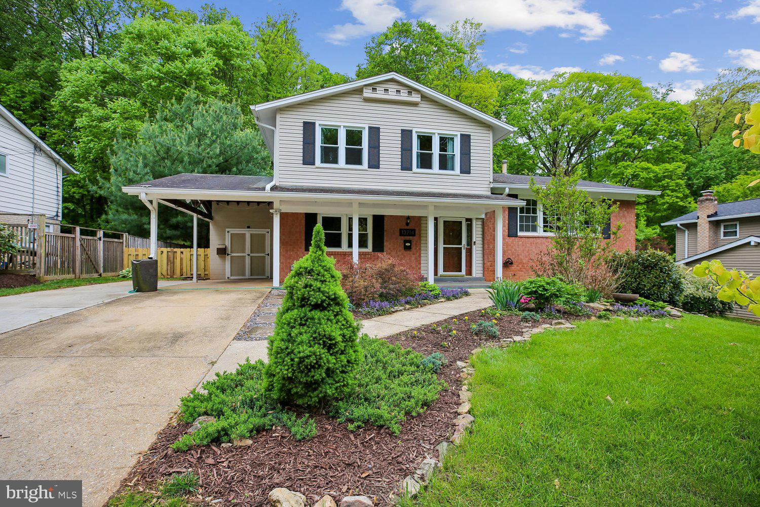 ROCK CREEK MANOR - Residential