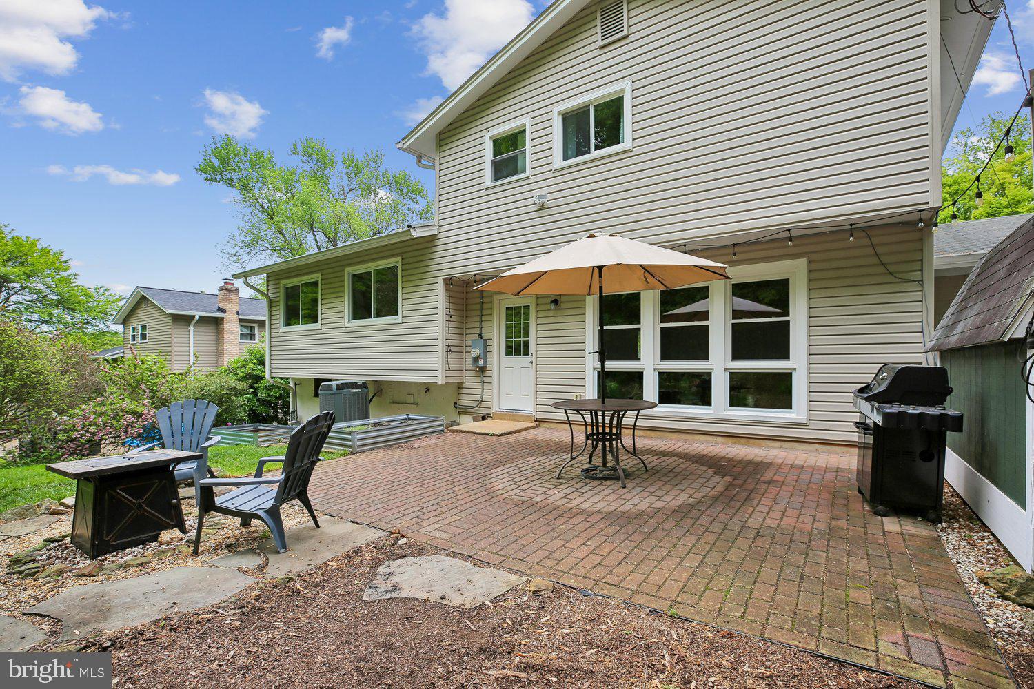 ROCK CREEK MANOR - Residential