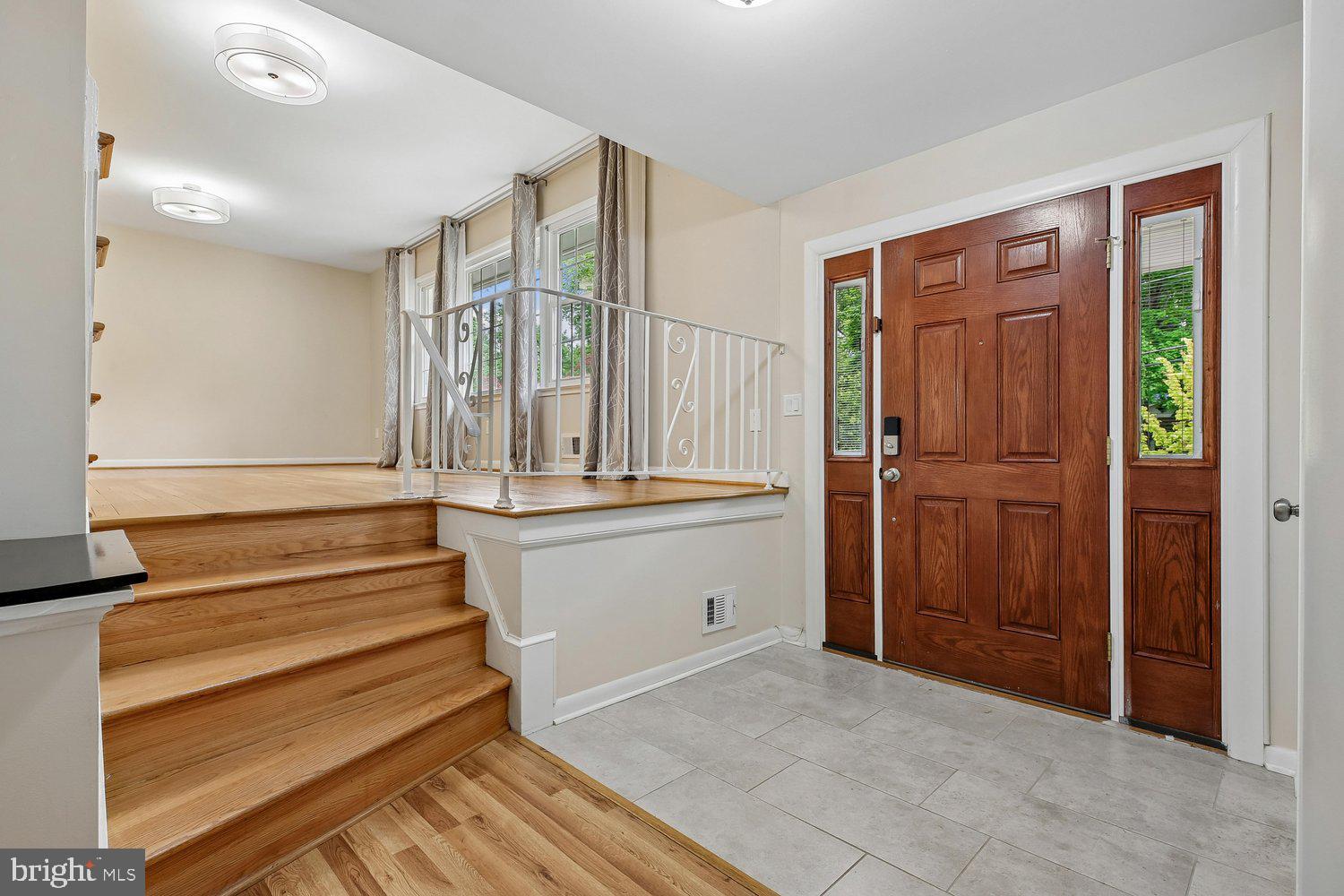 ROCK CREEK MANOR - Residential