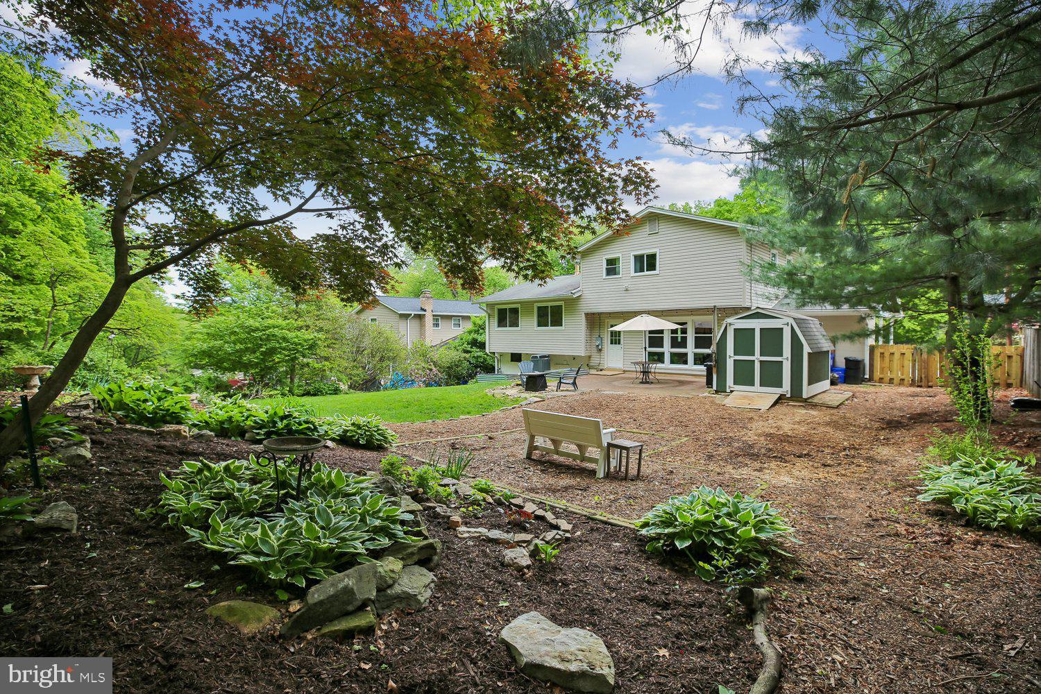 ROCK CREEK MANOR - Residential