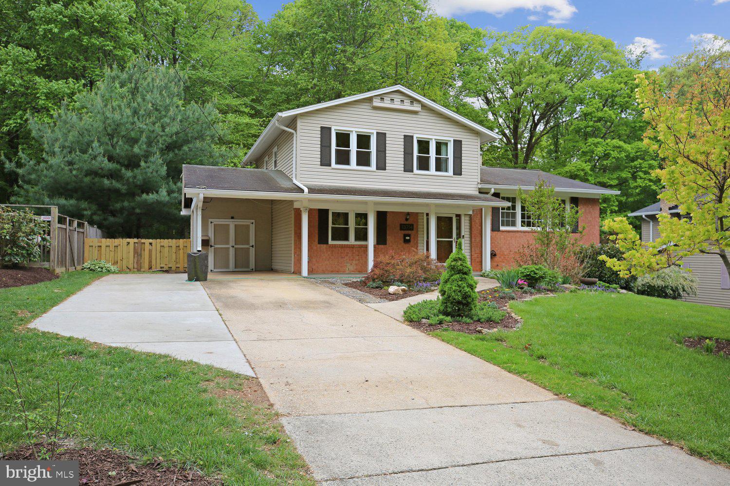 ROCK CREEK MANOR - Residential