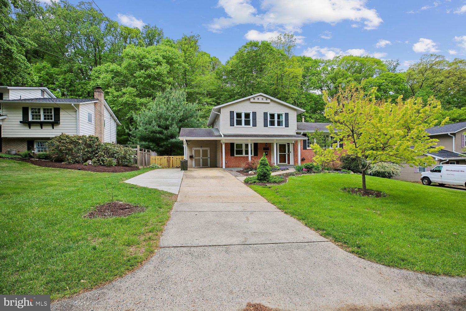 ROCK CREEK MANOR - Residential