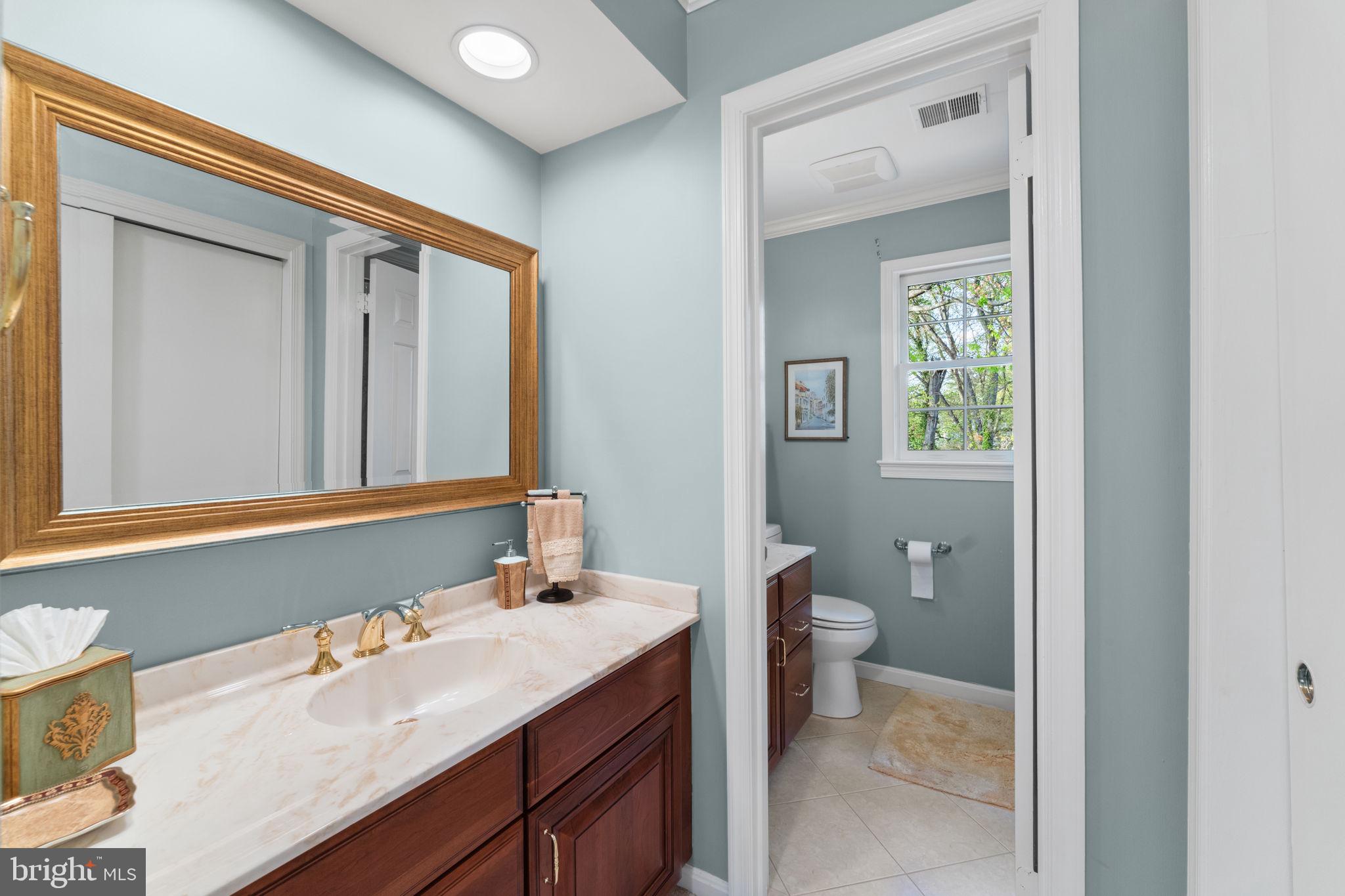 FORT HUNT ESTATES - Residential