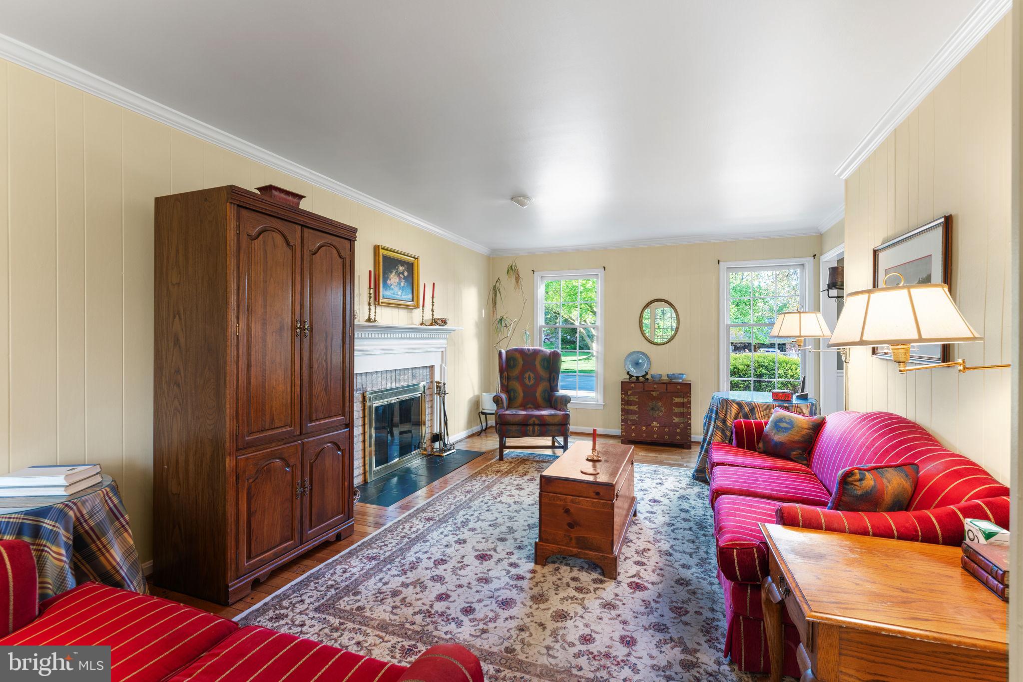 FORT HUNT ESTATES - Residential