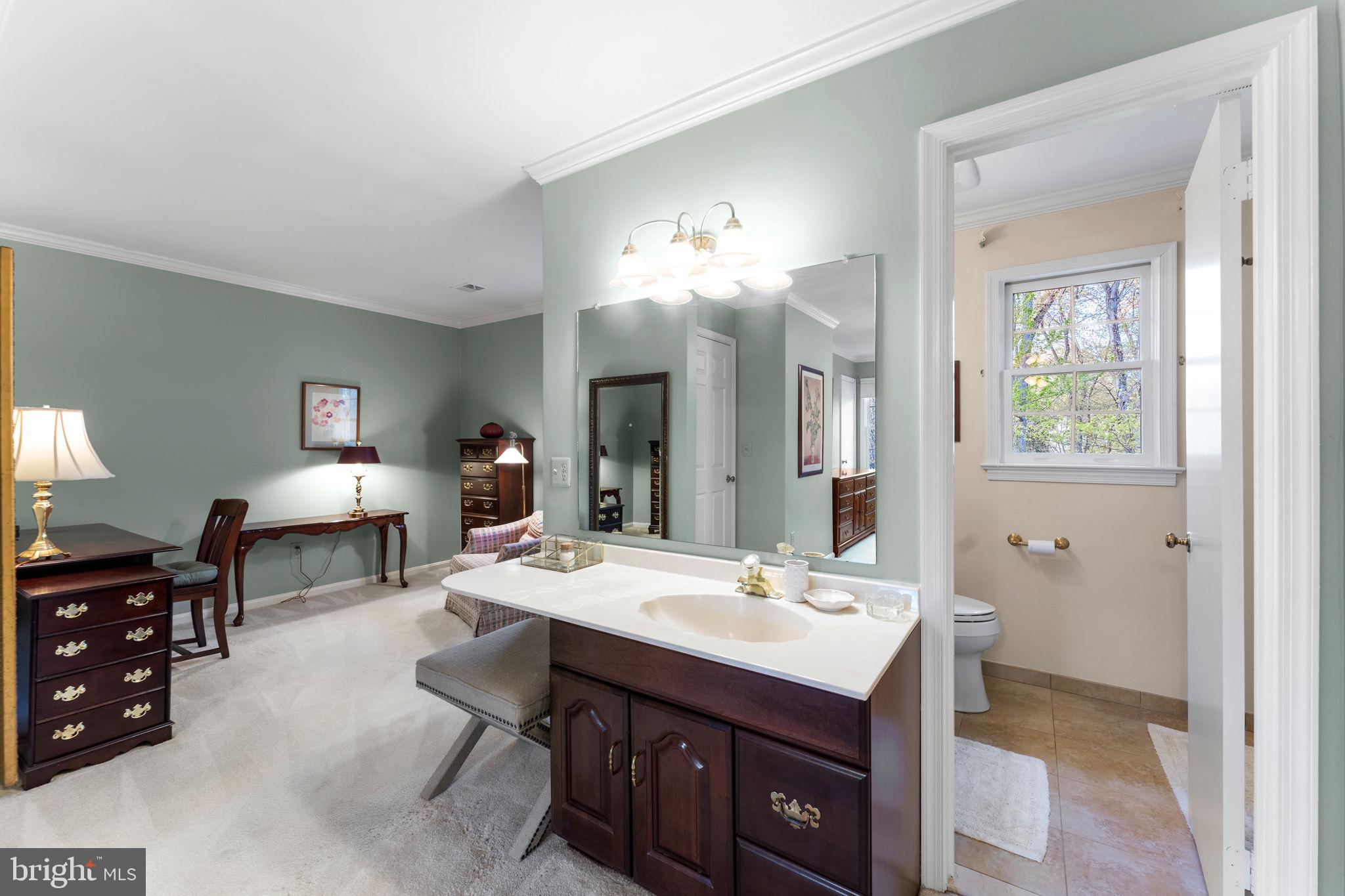 FORT HUNT ESTATES - Residential