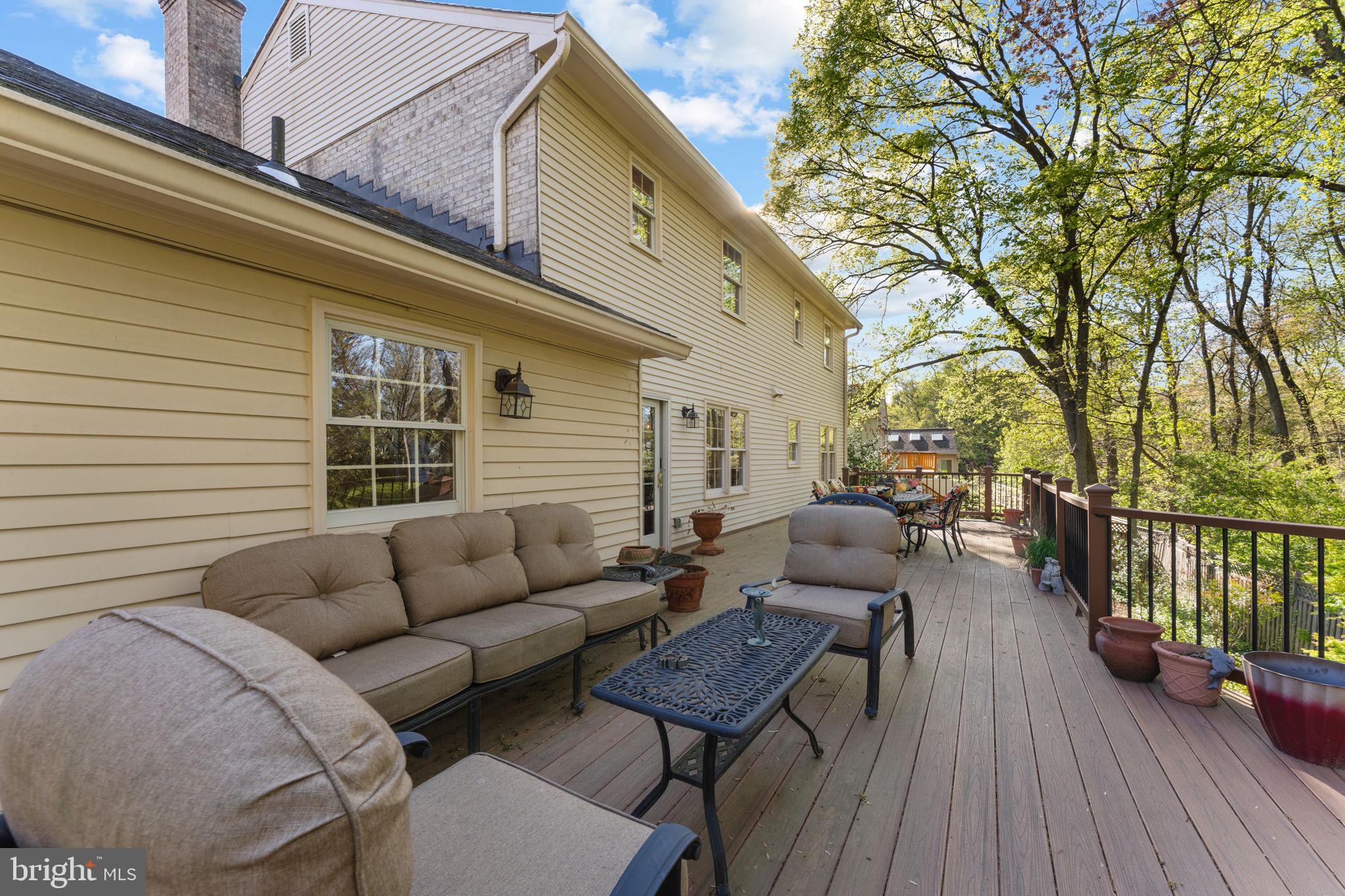 FORT HUNT ESTATES - Residential