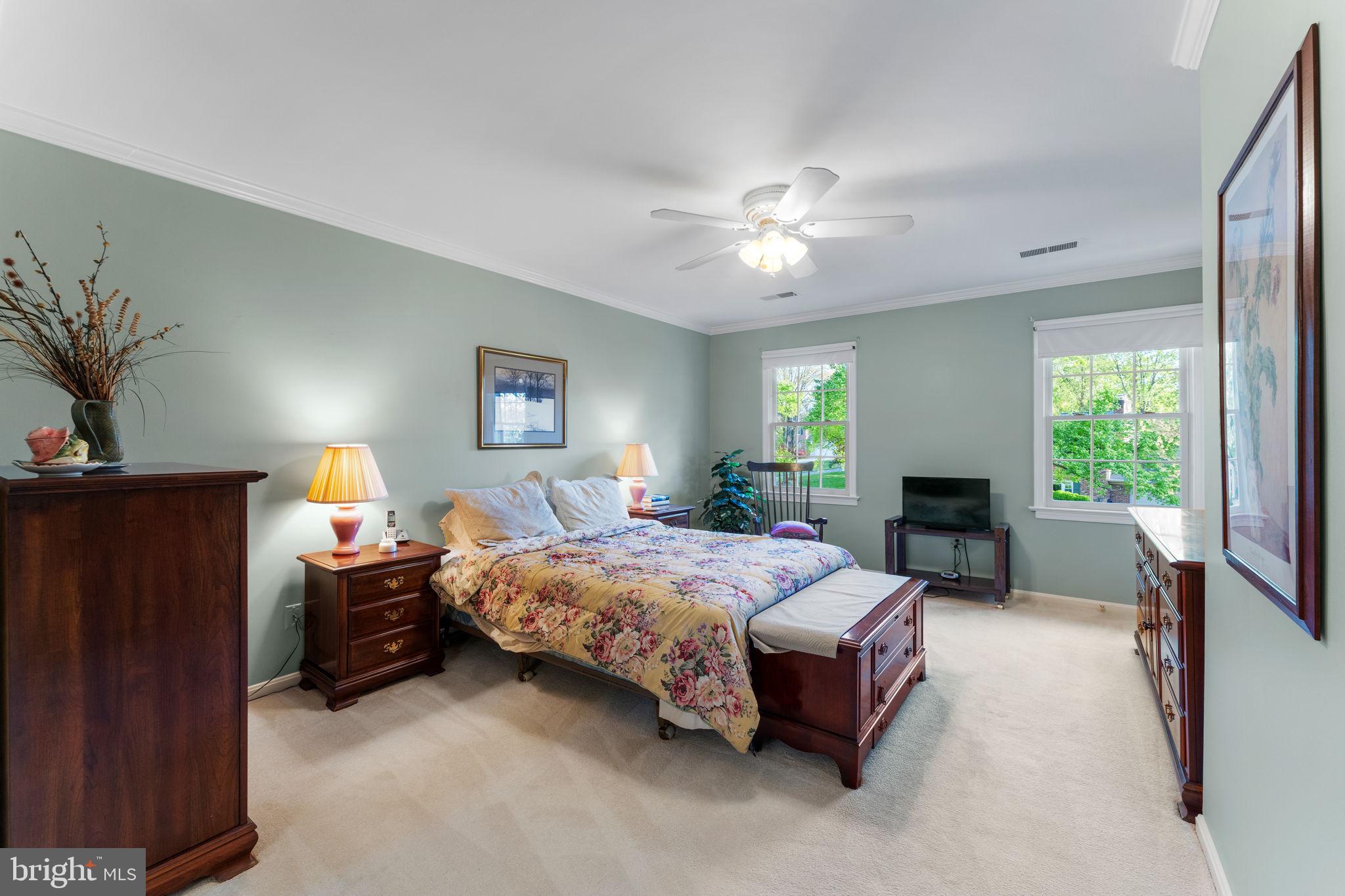 FORT HUNT ESTATES - Residential