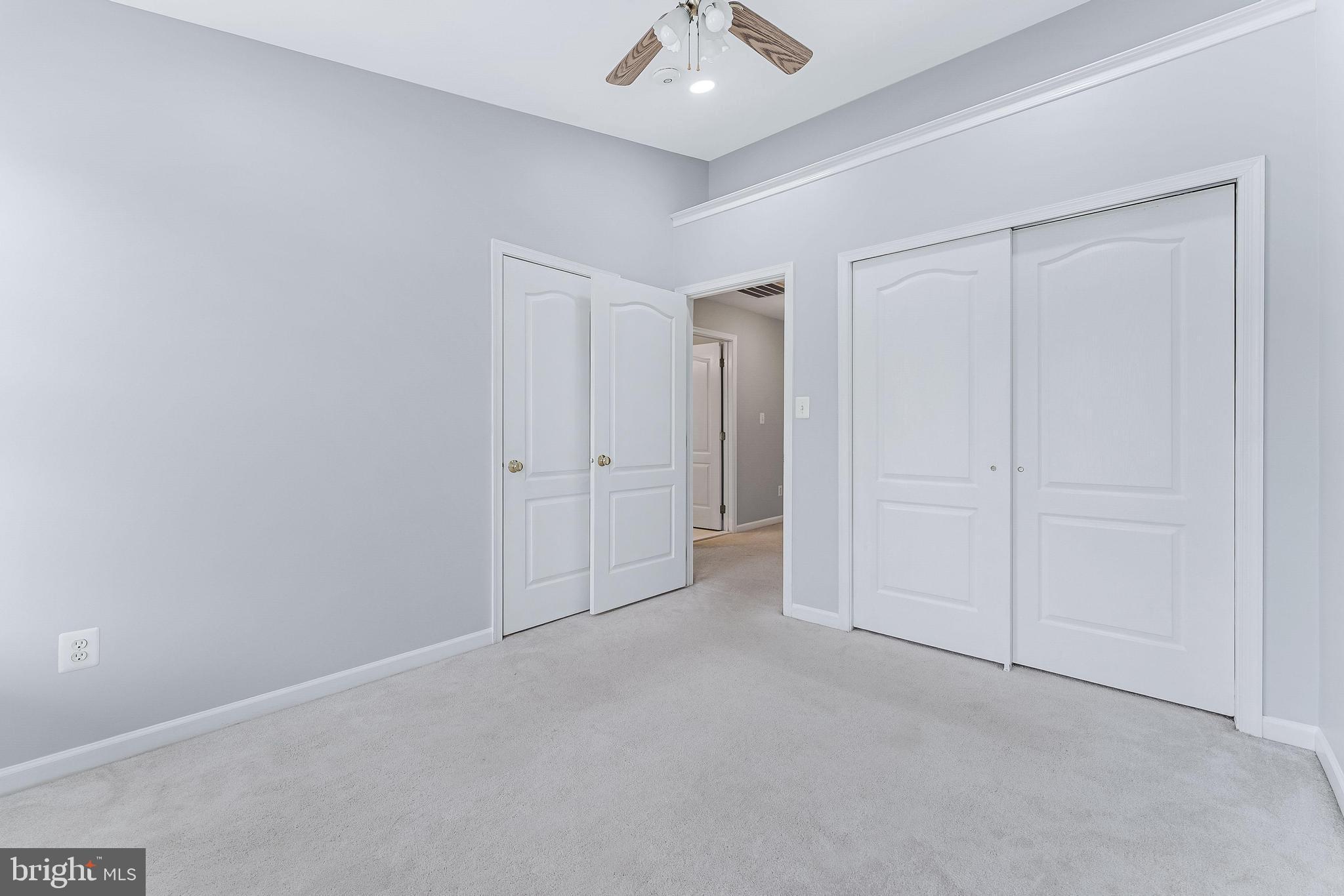 LOUDOUN VALLEY ESTATES - Residential Lease