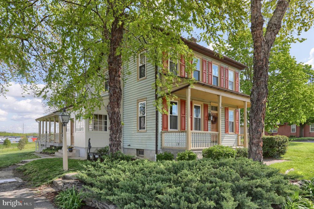 Photo of 3935 NOLT RD, LANDISVILLE, PA 17538 (MLS # PALA2034022)