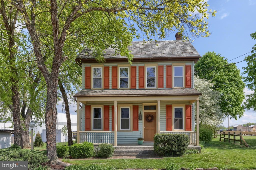 Photo of 3935 NOLT RD, LANDISVILLE, PA 17538 (MLS # PALA2034022)