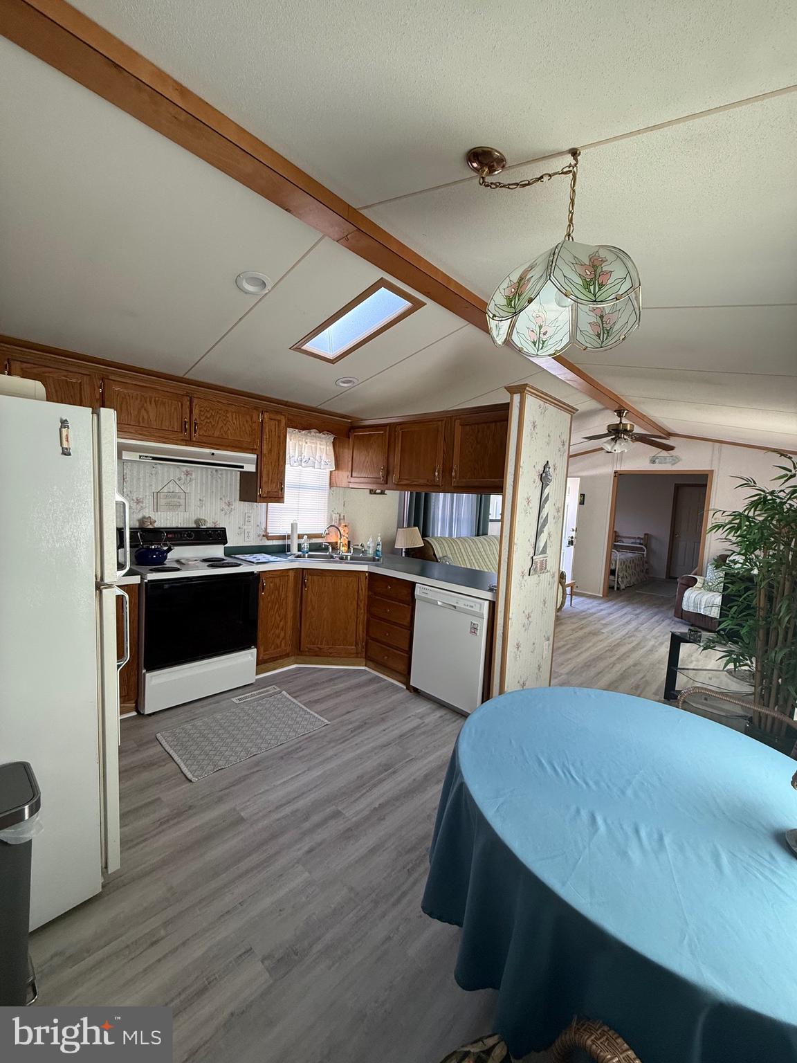 REHOBOTH SHORES MHP - Residential