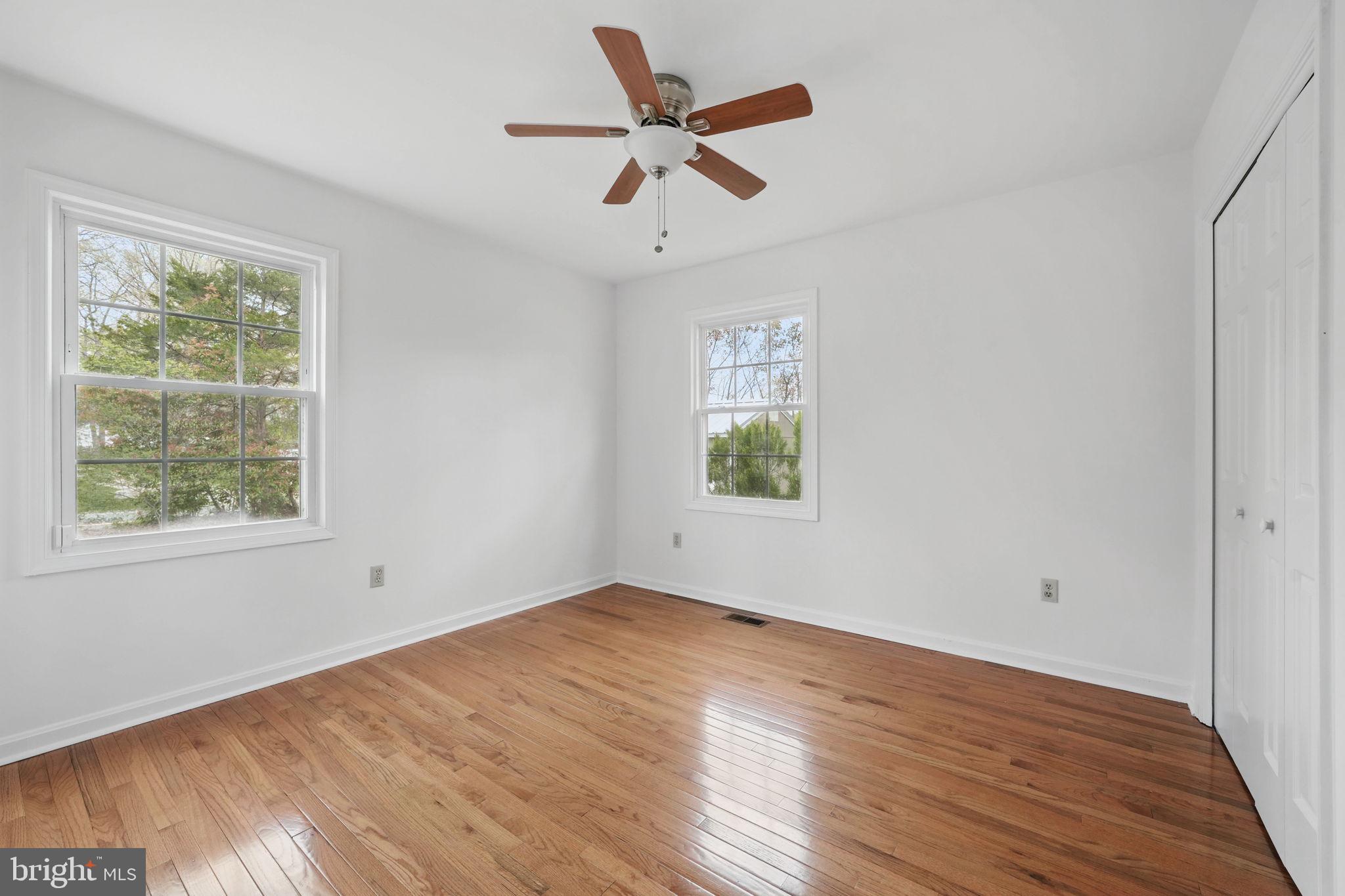 BREEZEWOOD - Residential