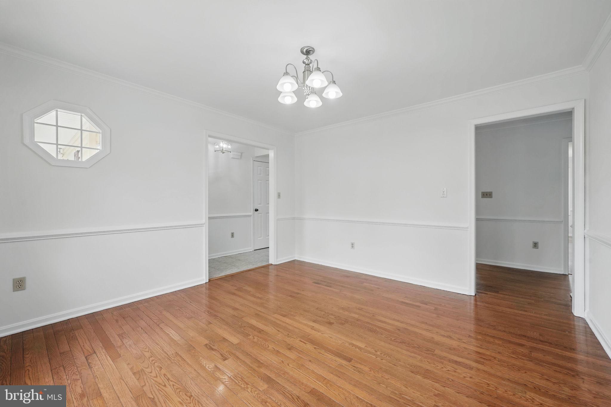 BREEZEWOOD - Residential