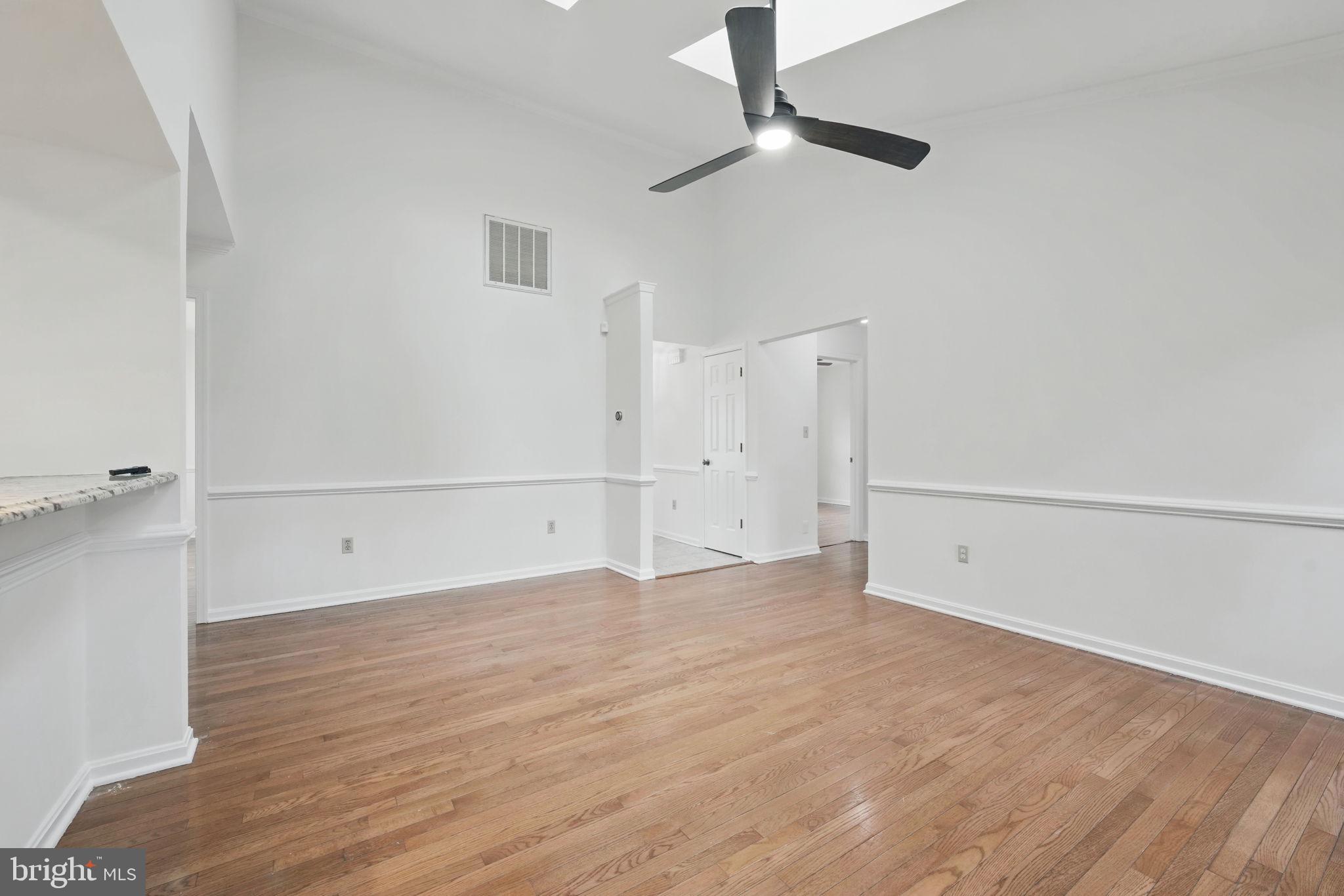 BREEZEWOOD - Residential