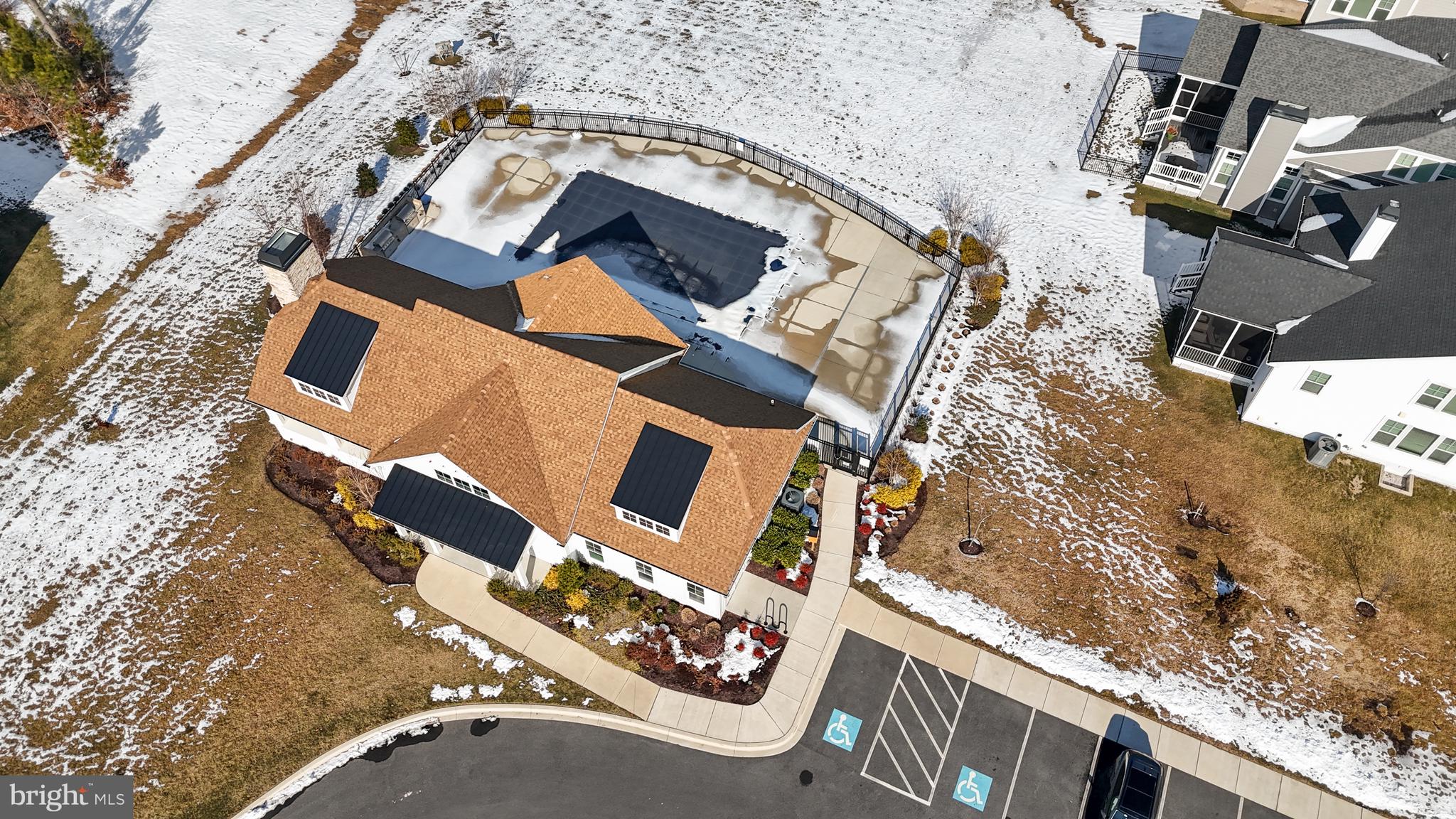 ARBOR-LYN - Residential