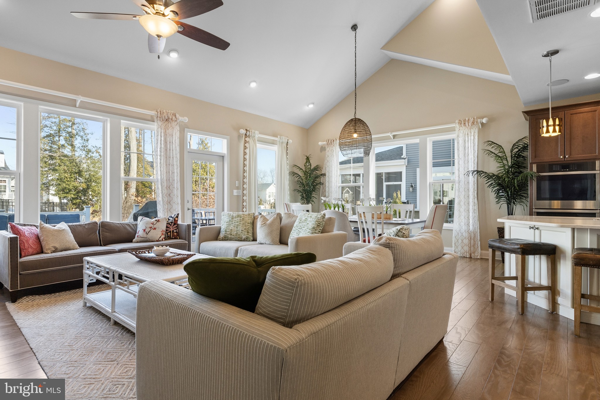 ARBOR-LYN - Residential