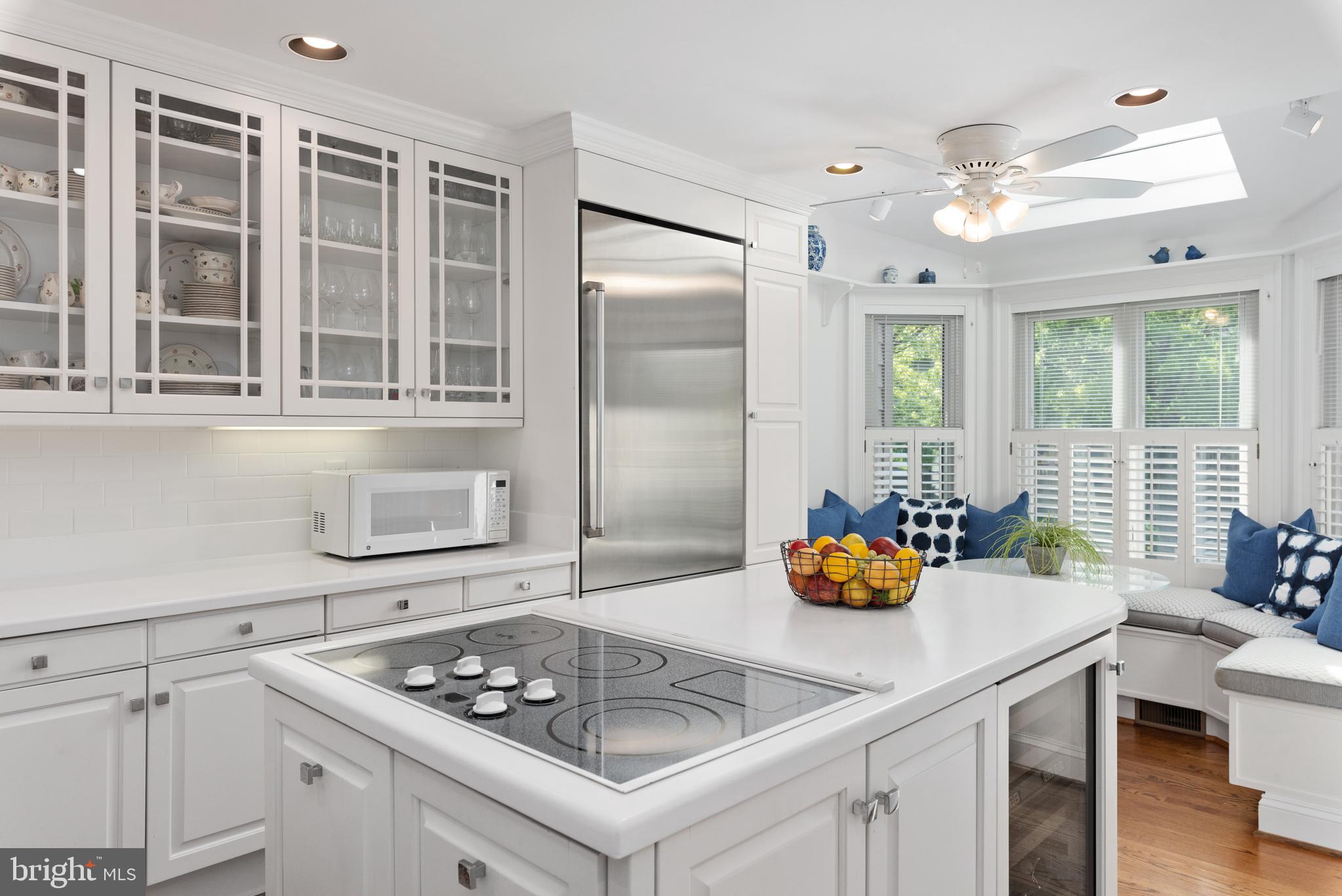 CHESAPEAKE HARBOUR - Residential