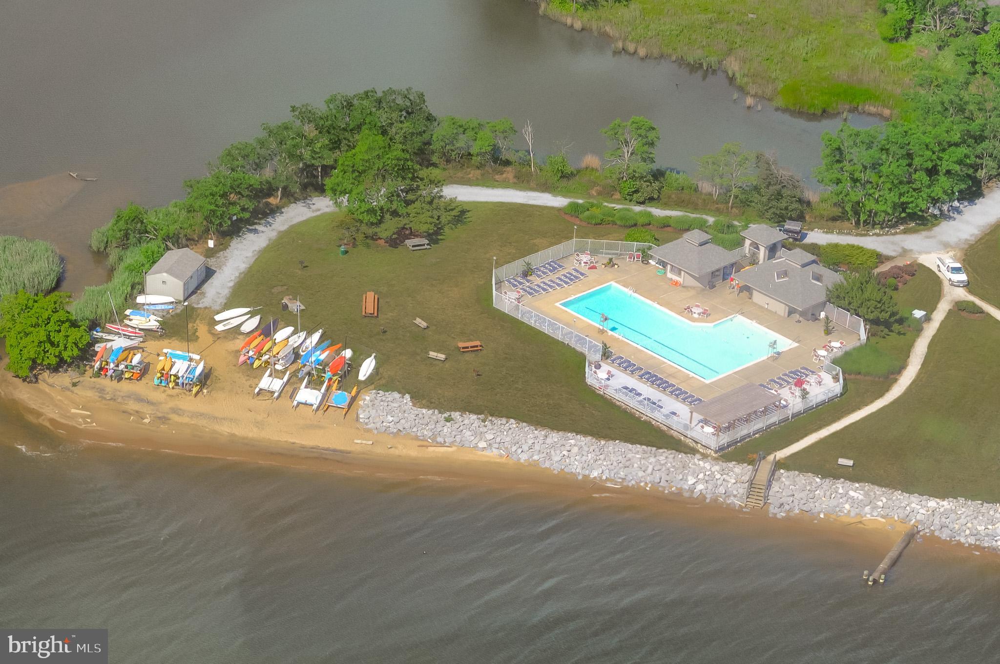 CHESAPEAKE HARBOUR - Residential