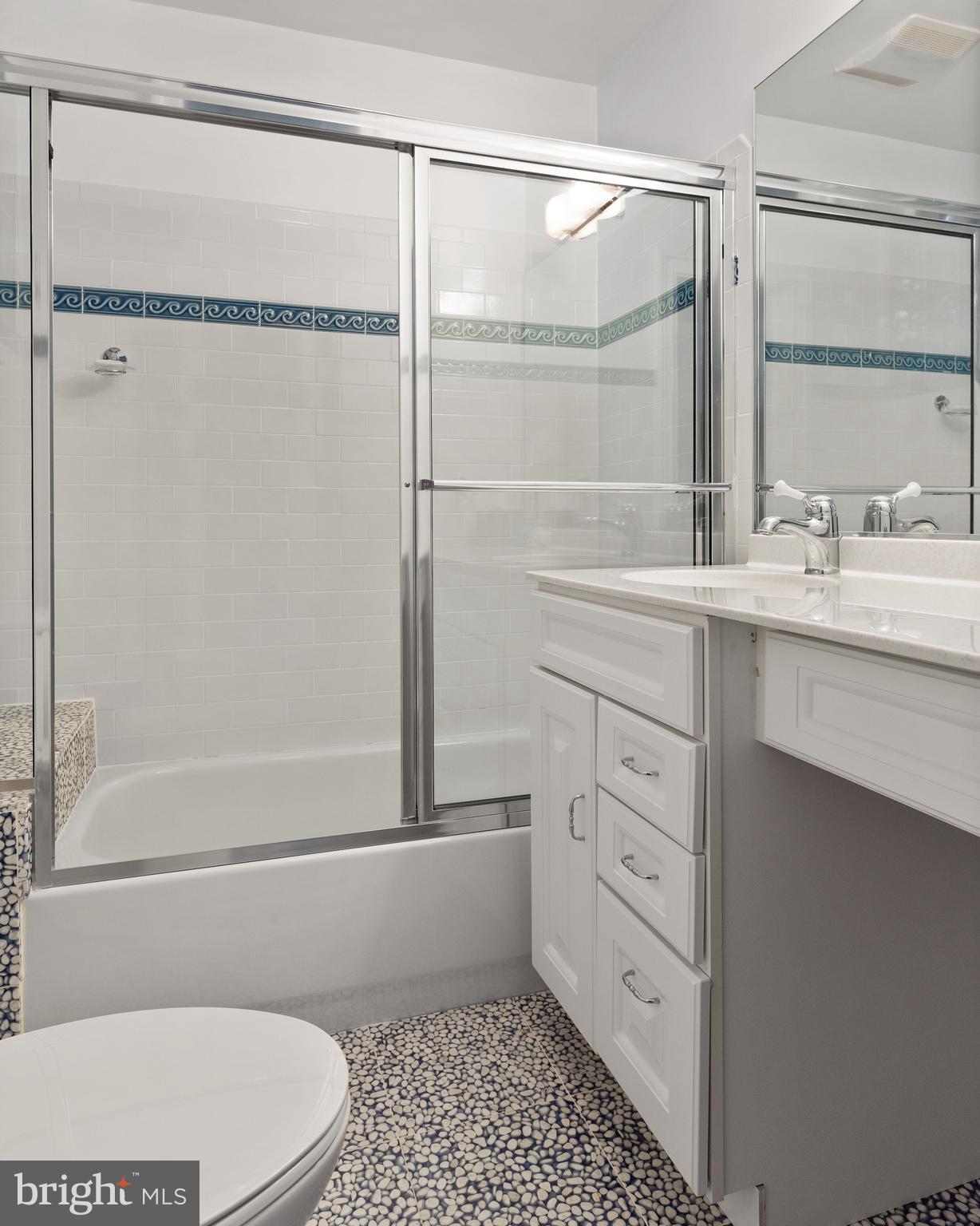 CHESAPEAKE HARBOUR - Residential