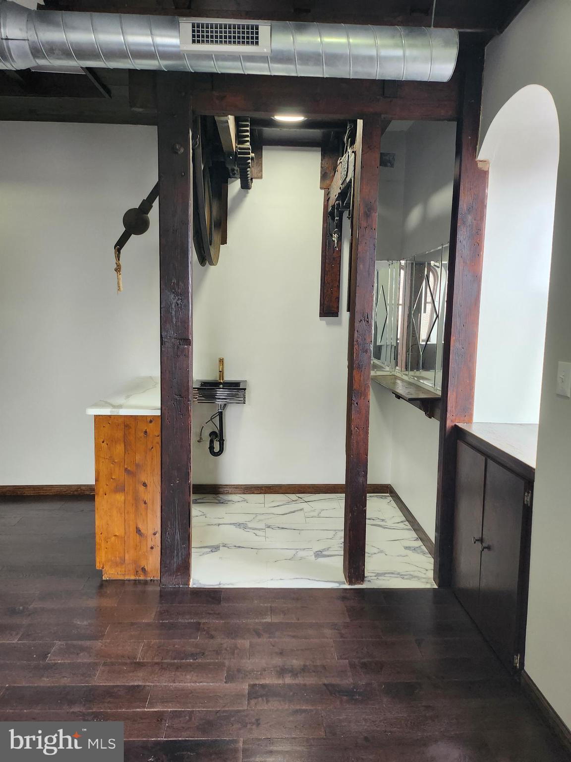 OLD CITY - Residential Lease