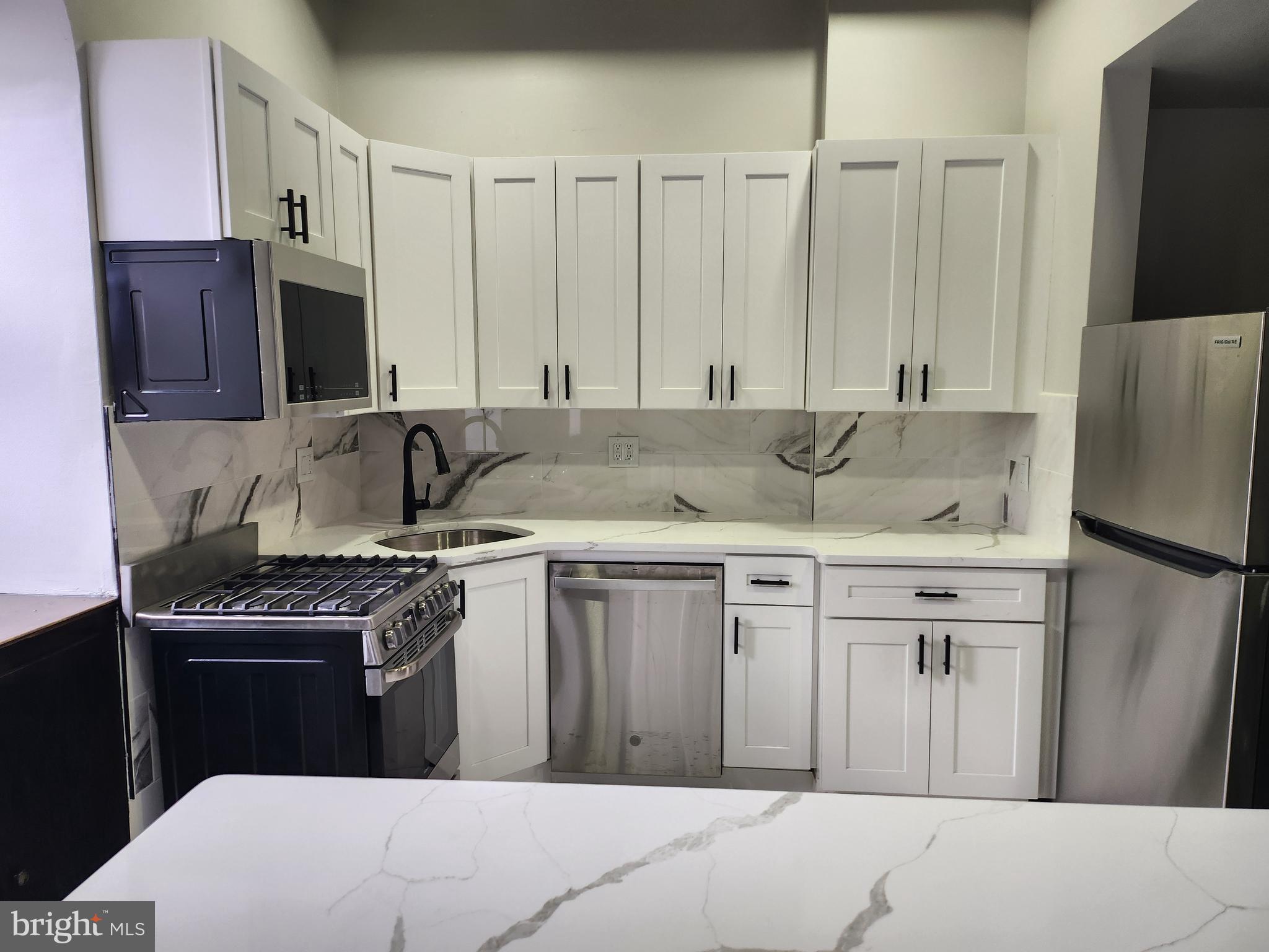 OLD CITY - Residential Lease