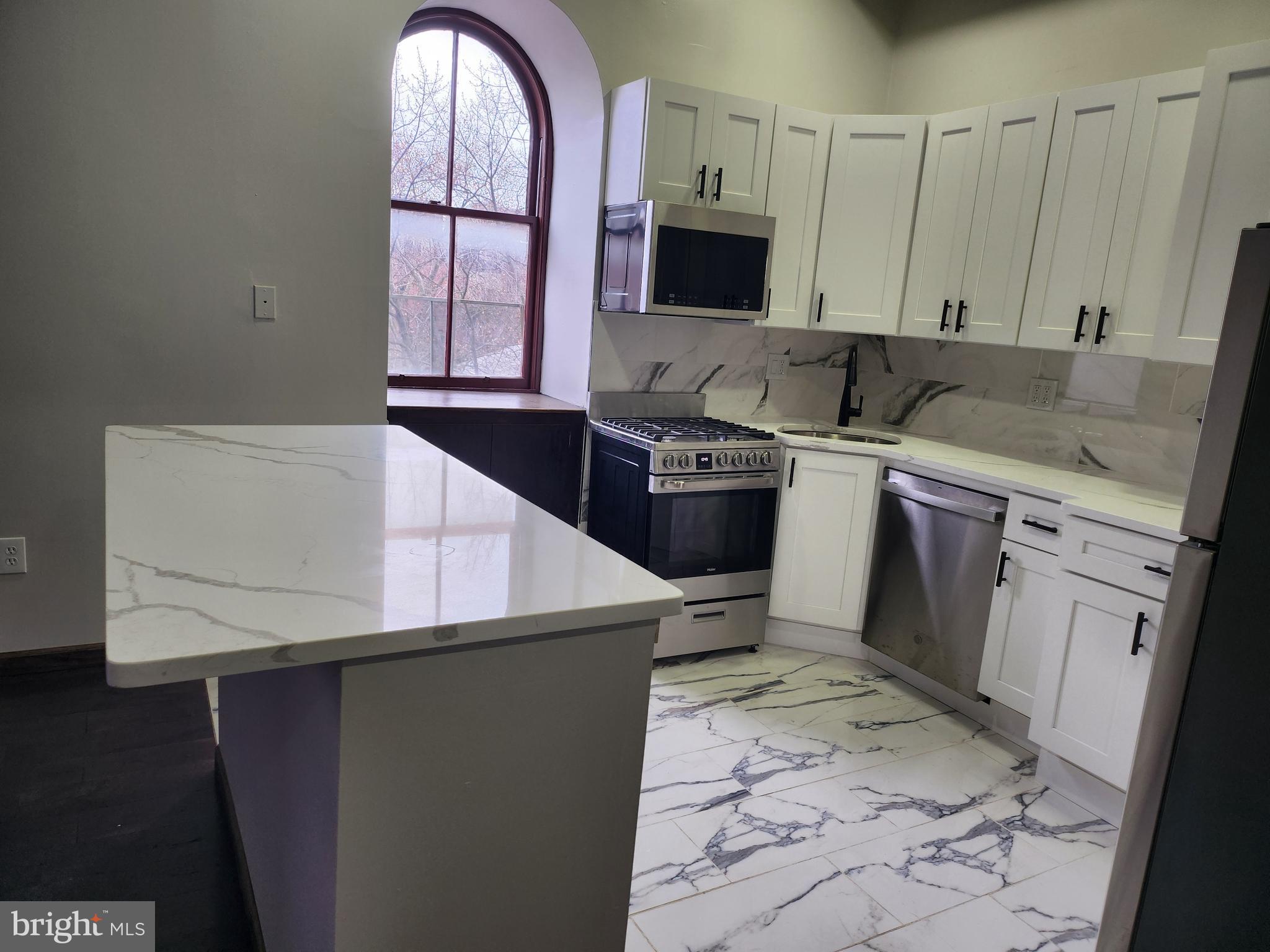 OLD CITY - Residential Lease