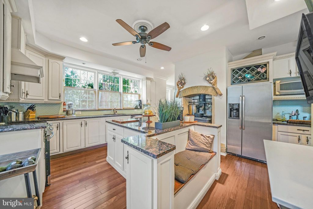 Photo of 345 E Chestnut Street, COATESVILLE, PA 19320 (MLS # PACT2121532)