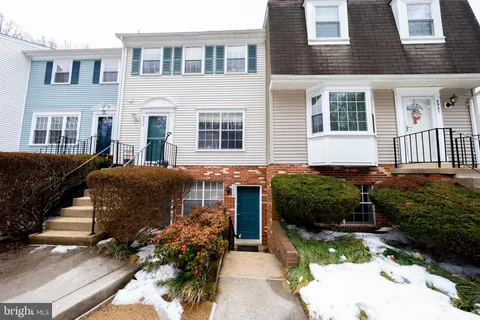 5919 First Landing Way Unit 183, Burke, VA MLS: VAFX2289802