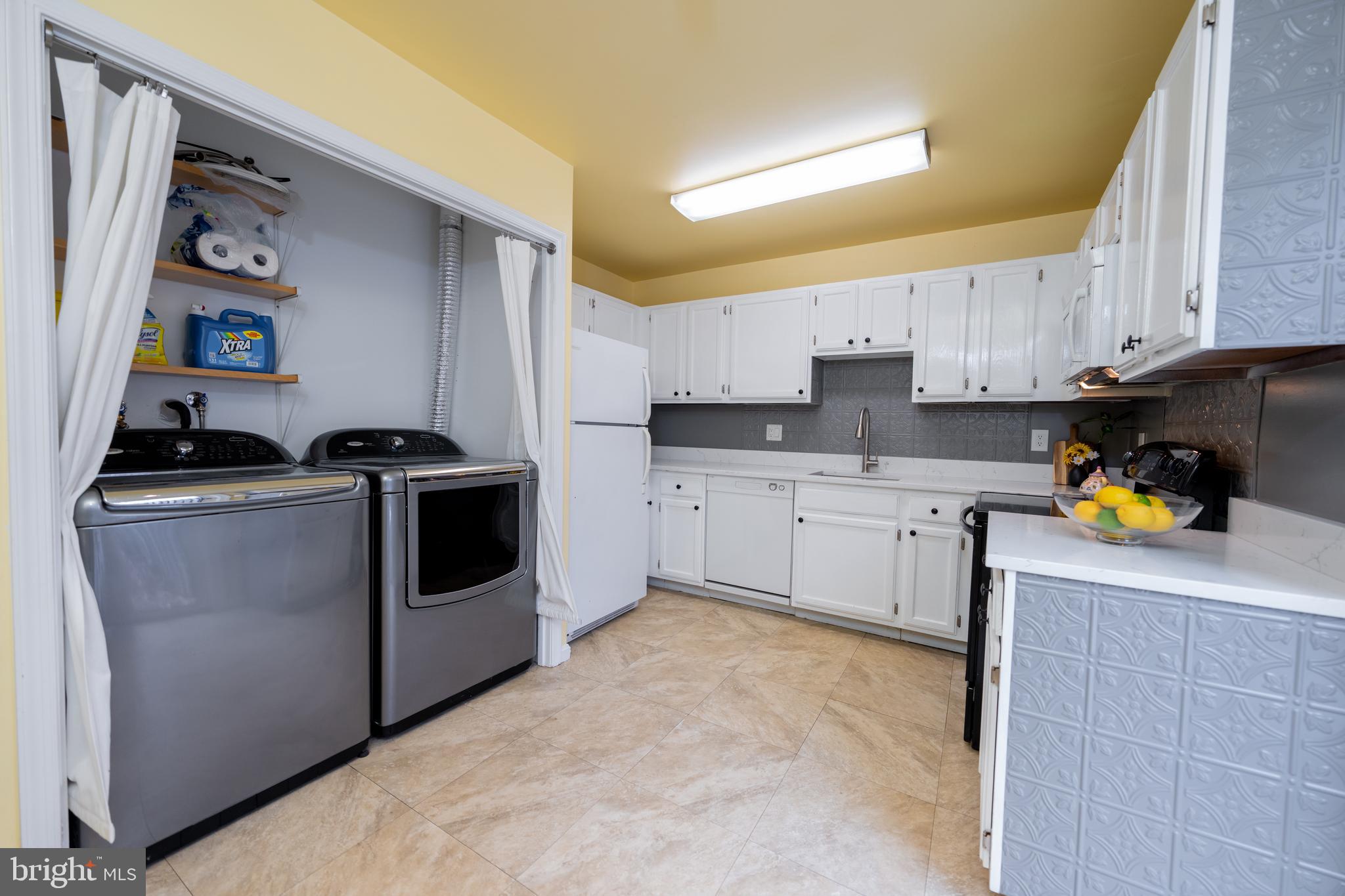 WOODWALK - Residential