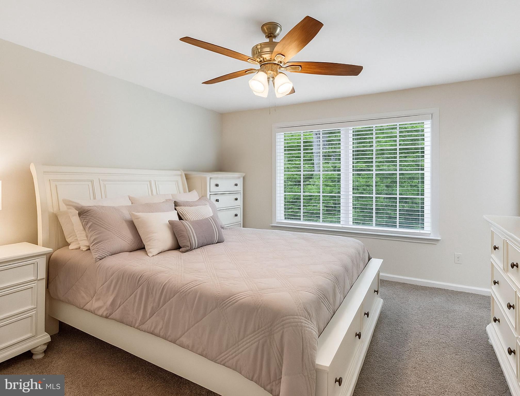 HIGH KNOB - Residential