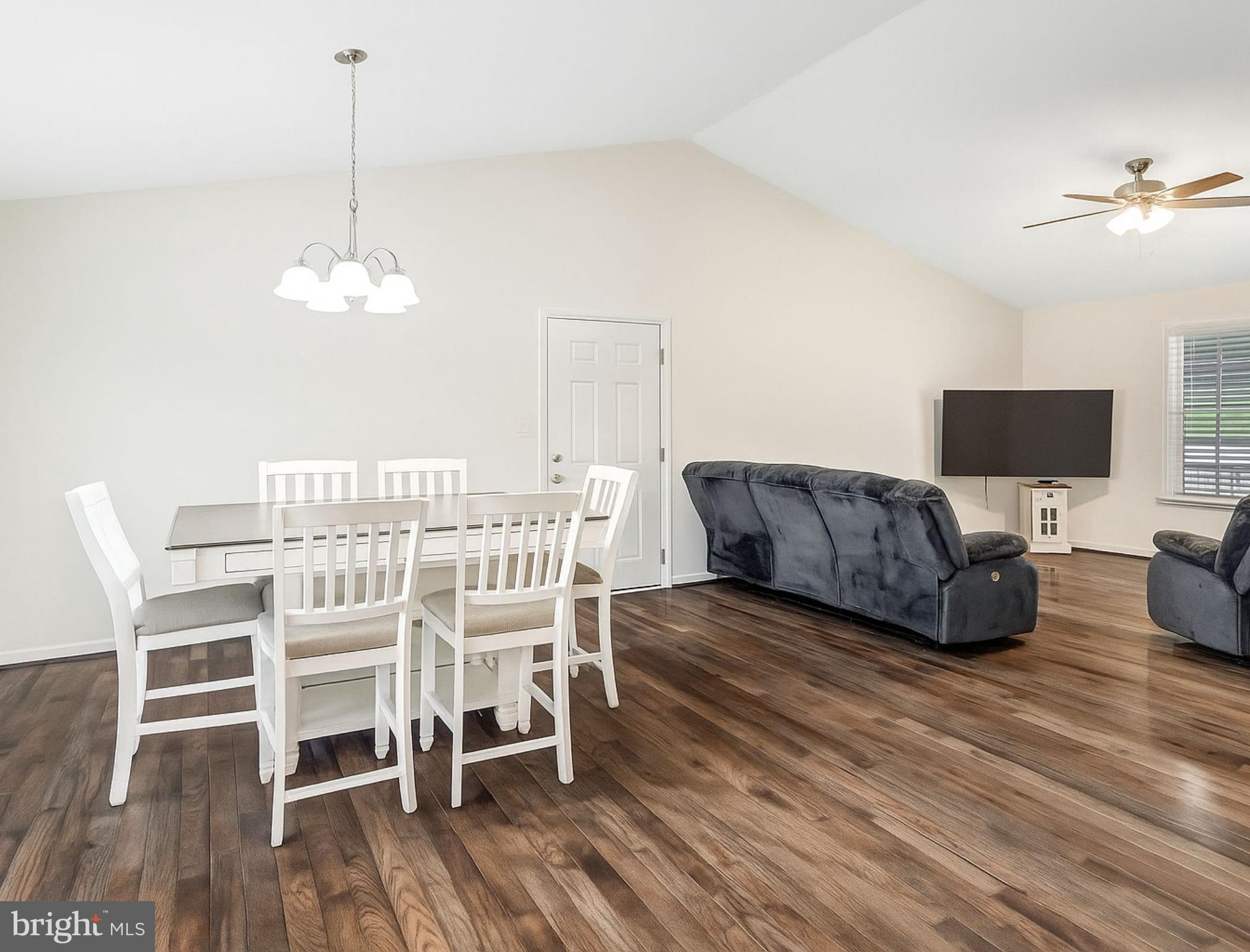 HIGH KNOB - Residential